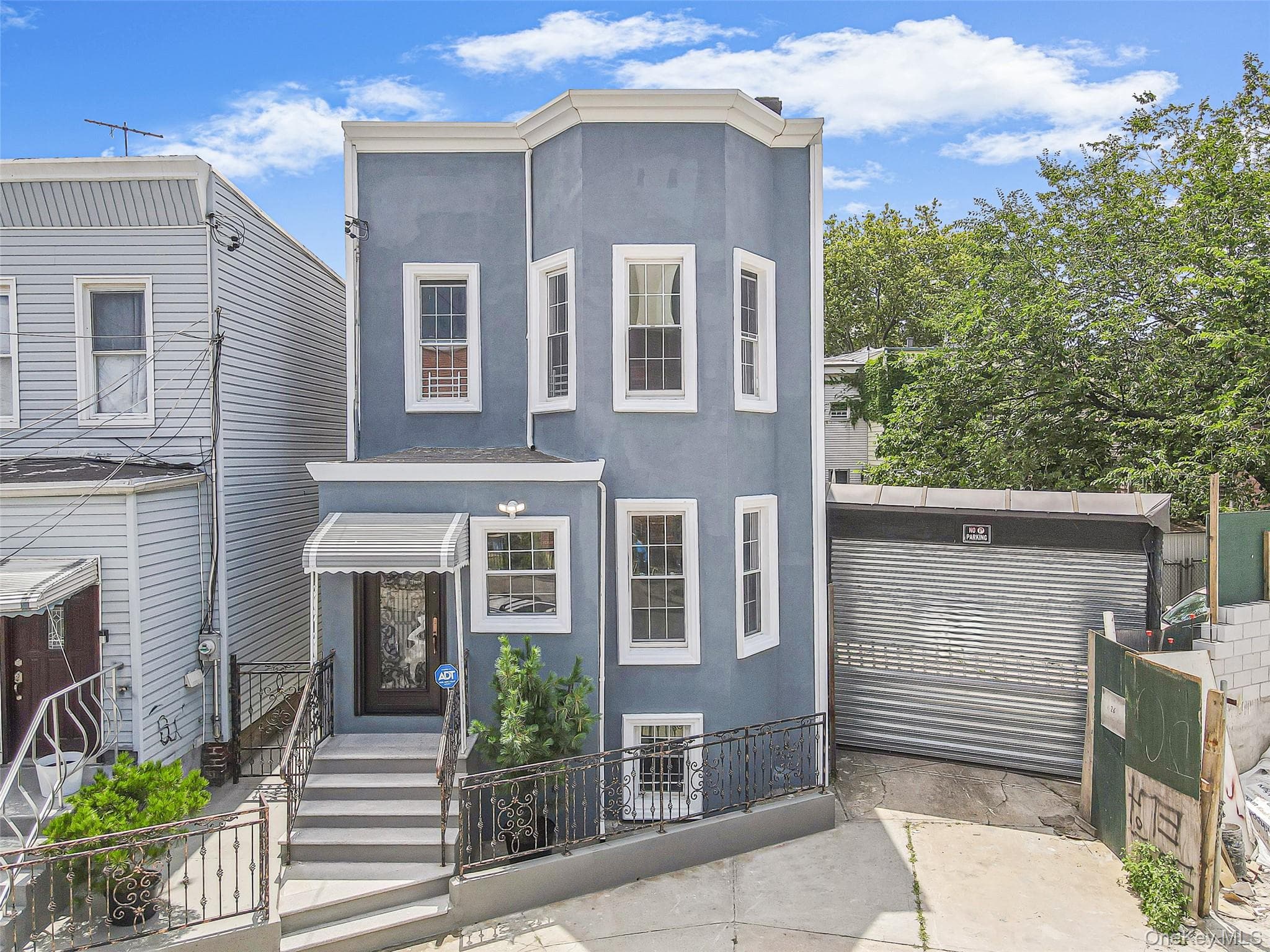 11-28 Welling Court photo 1