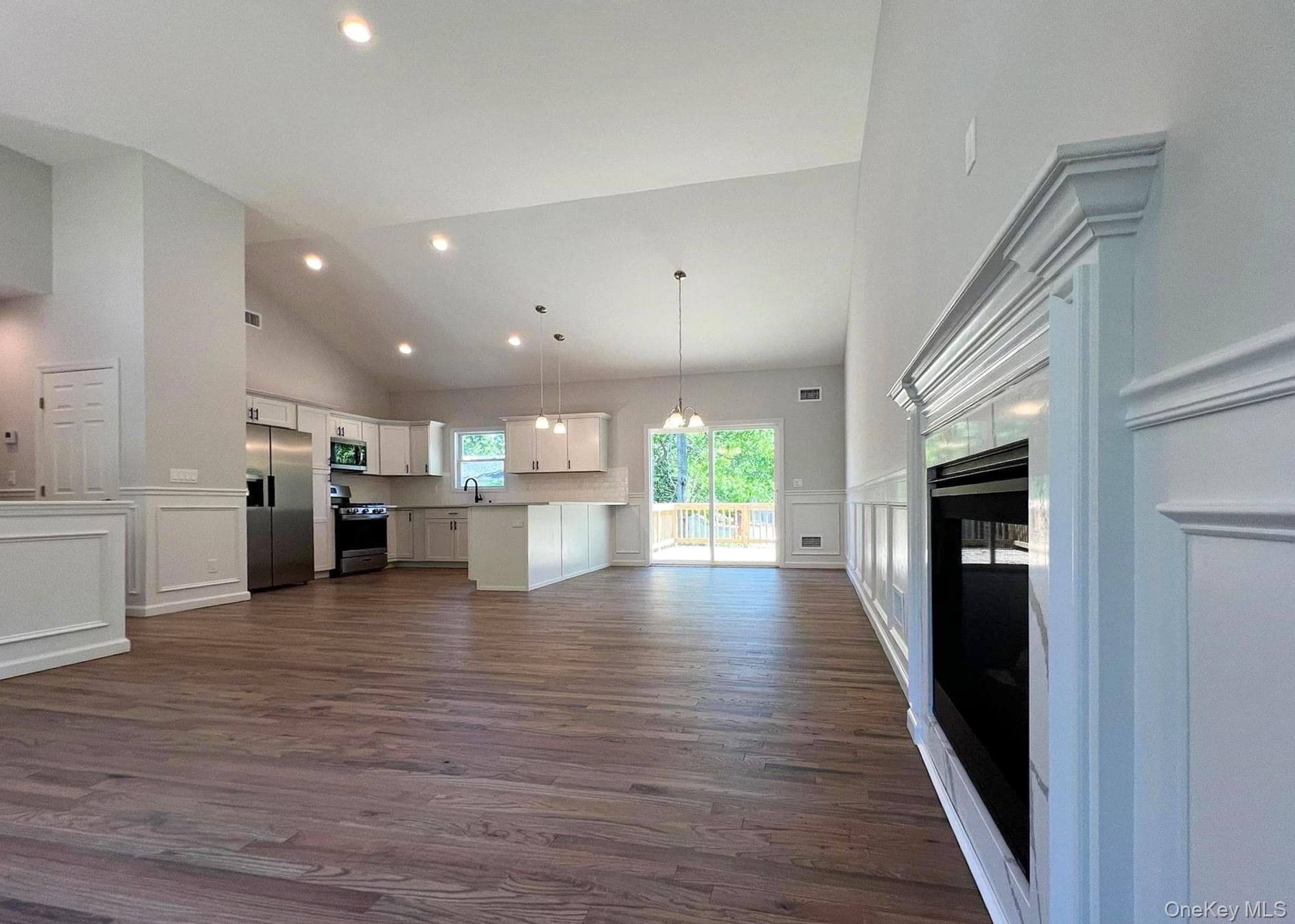 56 Aspen Drive thumbnail 4