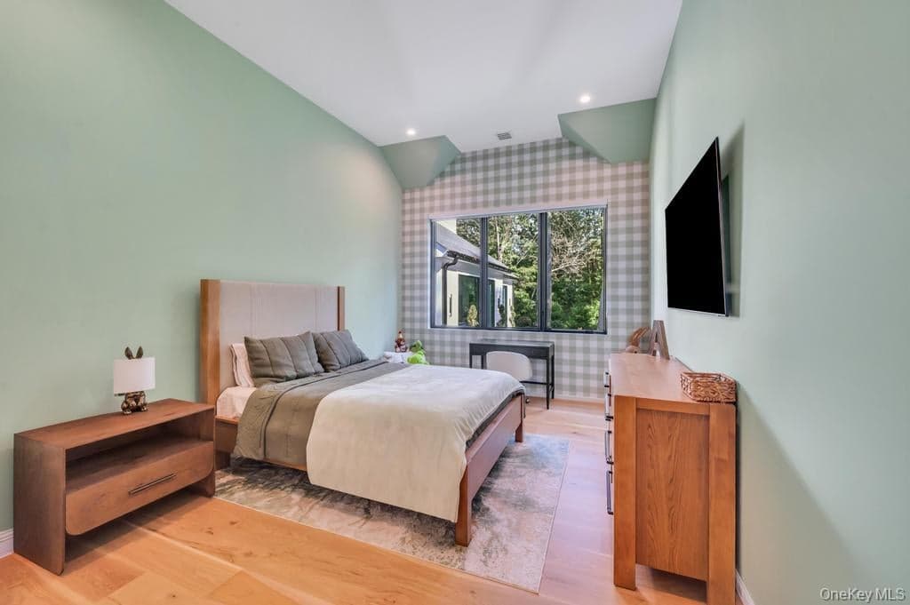 2 Chelmsford Drive thumbnail 26