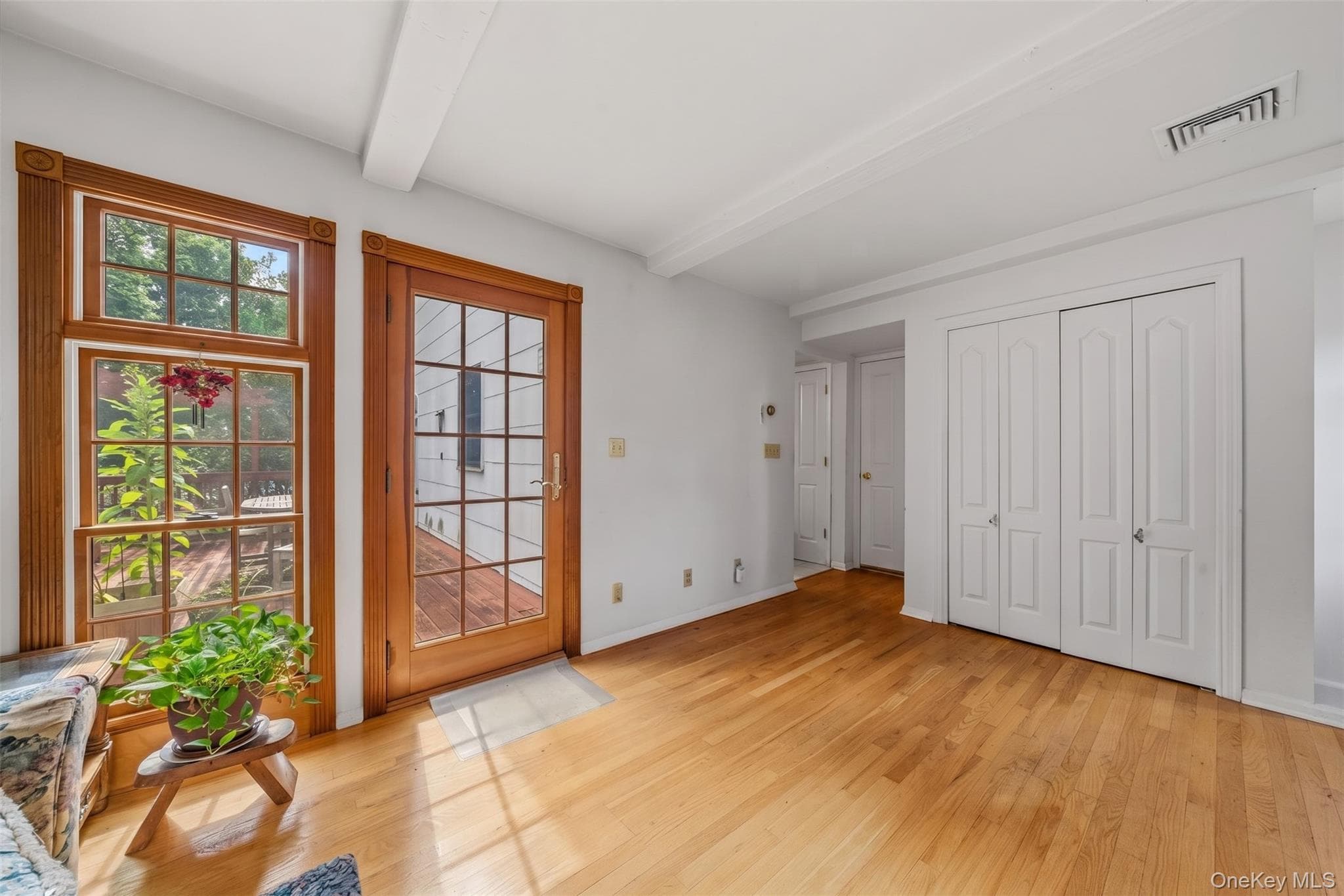 92 Edgewood Drive thumbnail 13