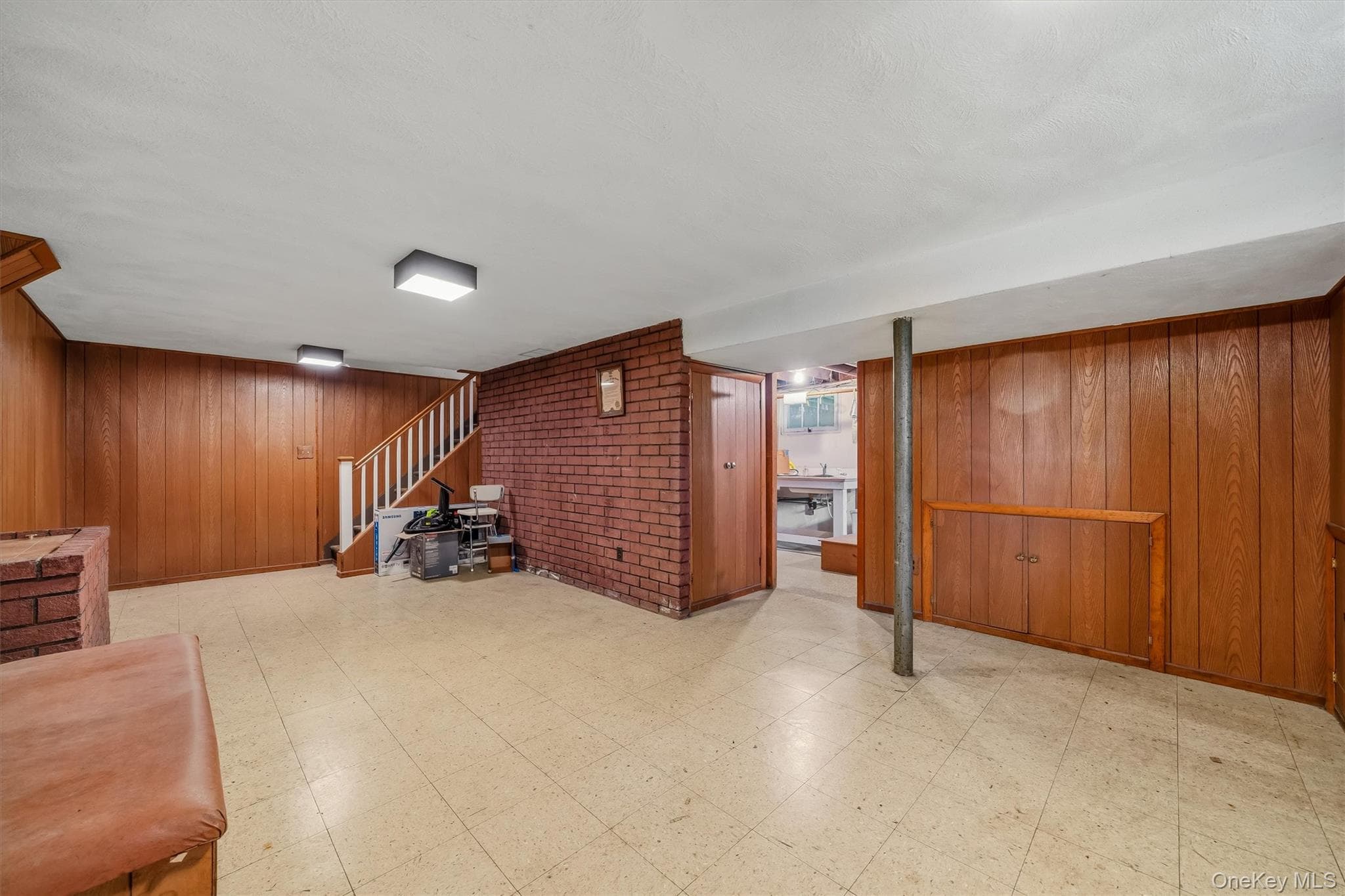 92 Edgewood Drive thumbnail 40