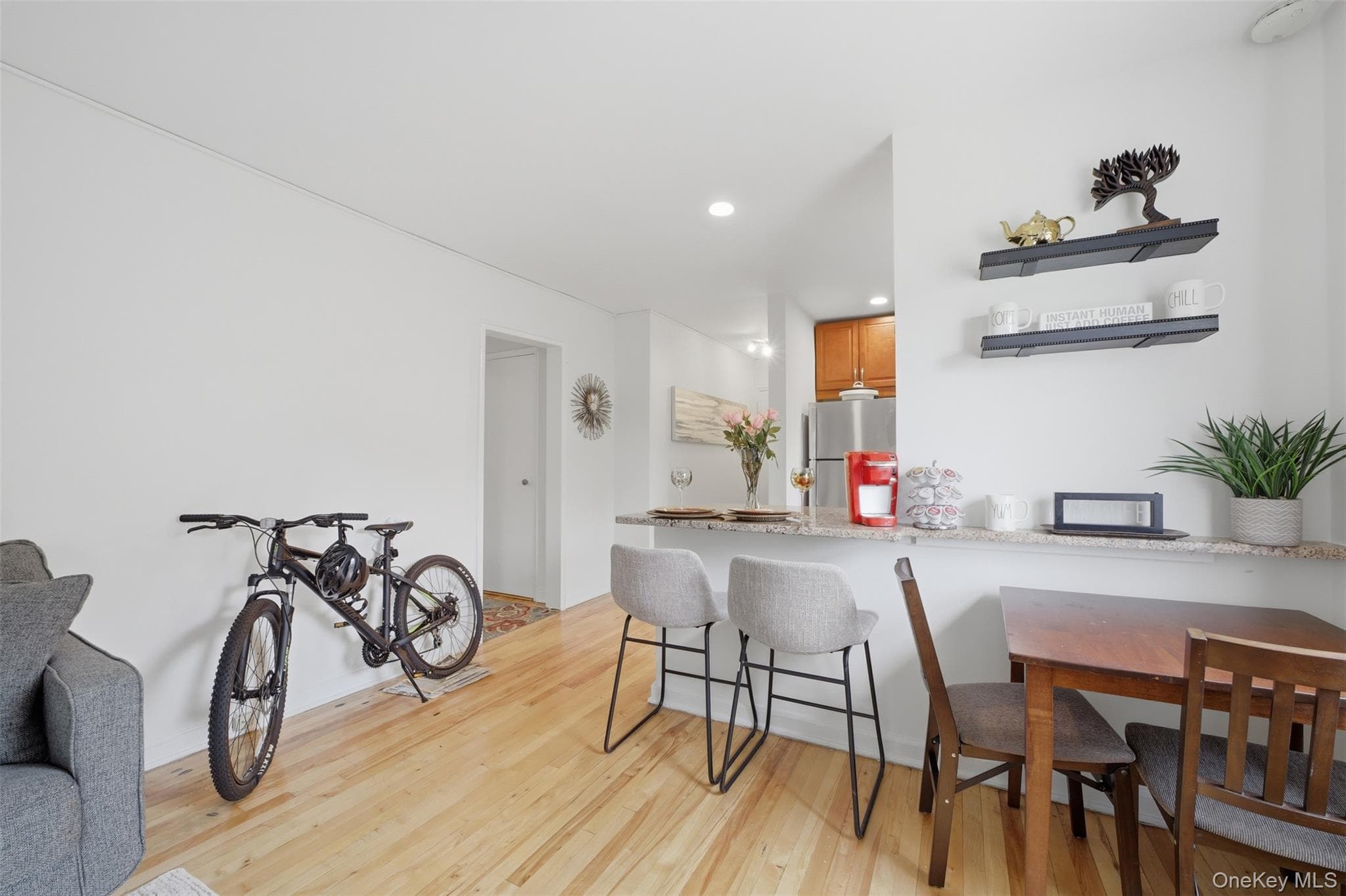 330 S Broadway Unit: B11 thumbnail 7