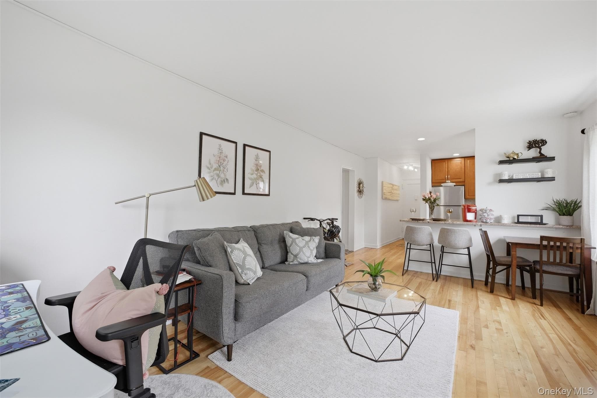 330 S Broadway Unit: B11 thumbnail 8