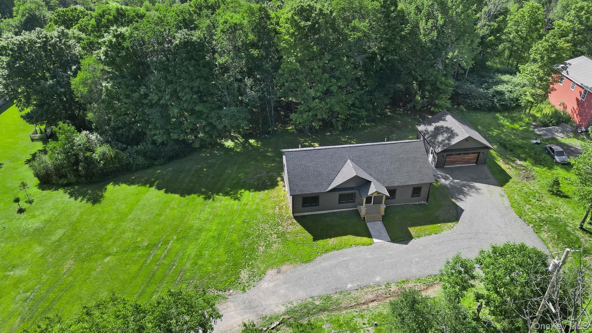 375 Breezy Hill Road thumbnail 3