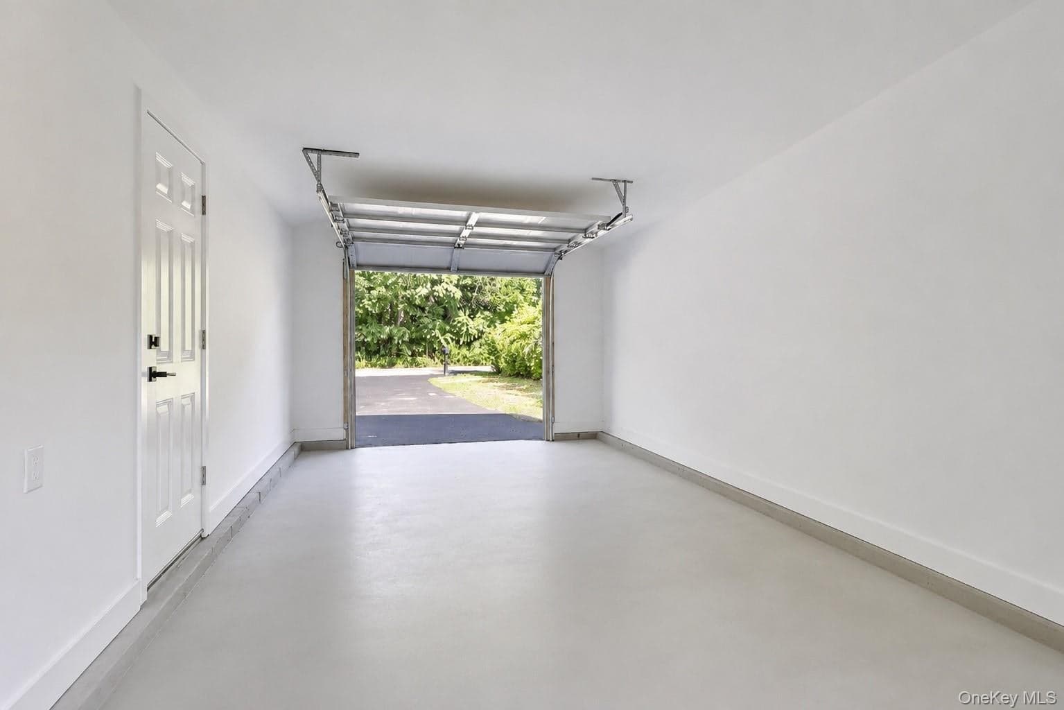 118 Floyd Road thumbnail 3