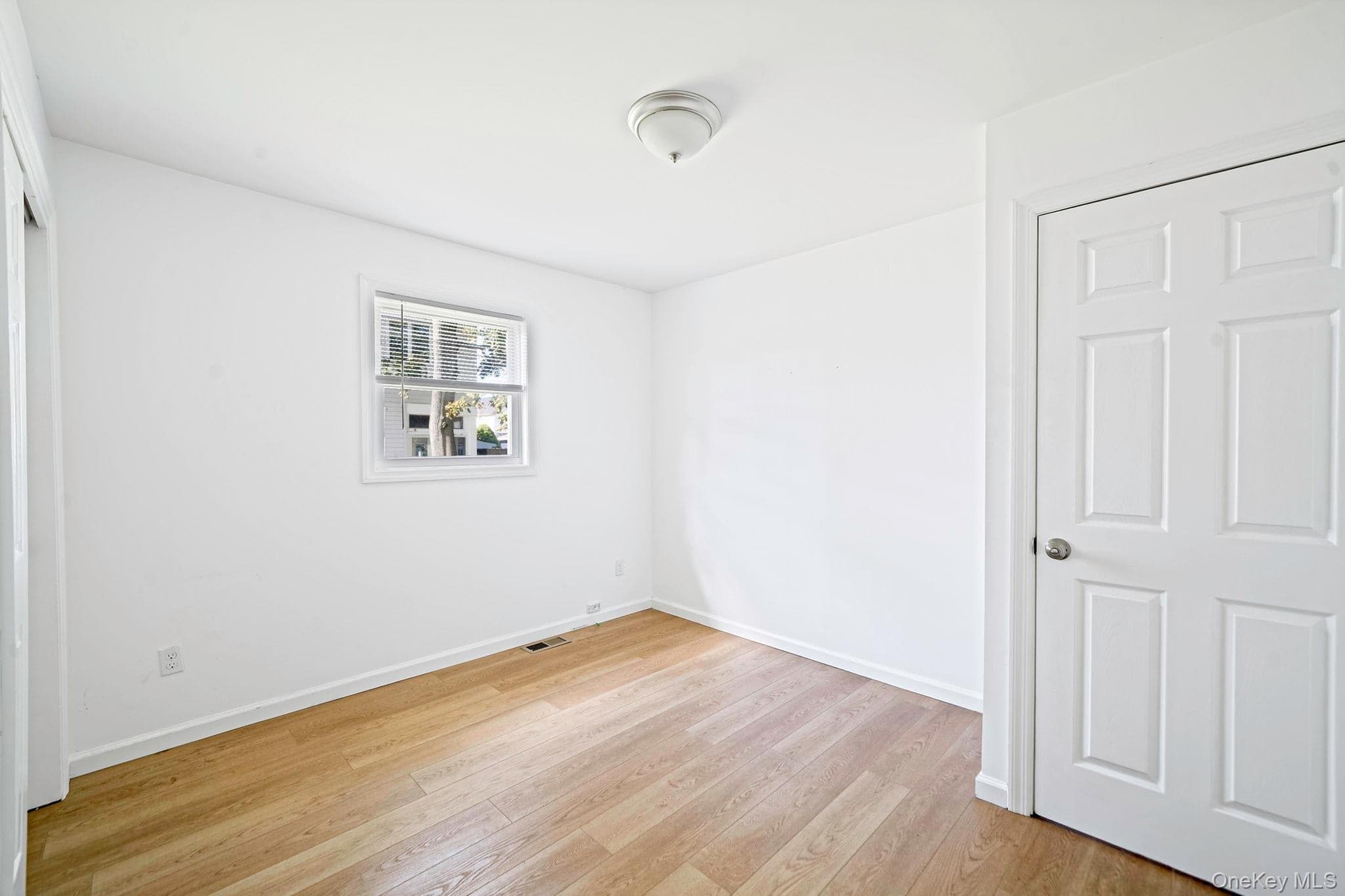 138 Central Avenue thumbnail 18