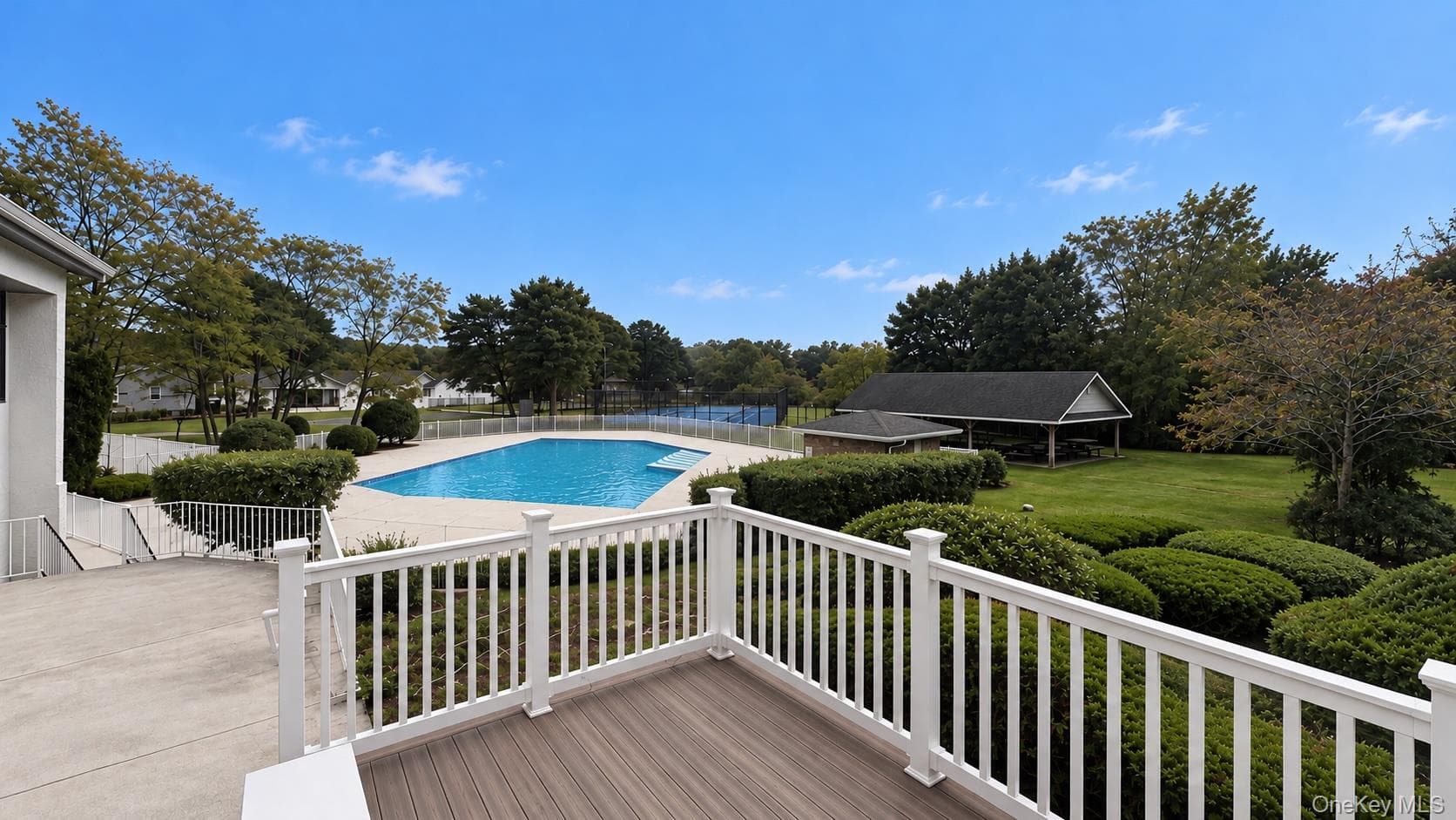 205 Village Circle thumbnail 13