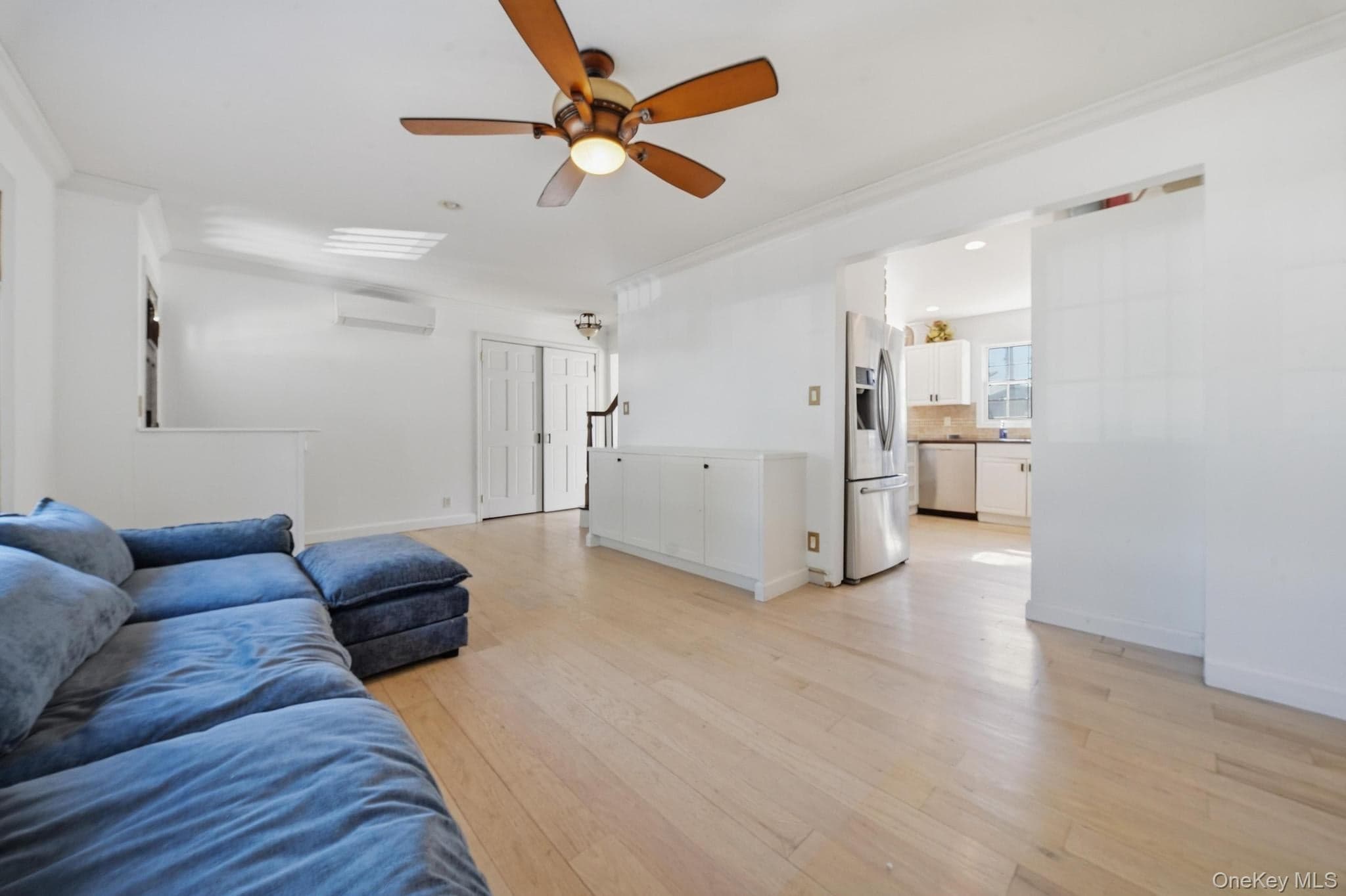 558 W Market Street thumbnail 7
