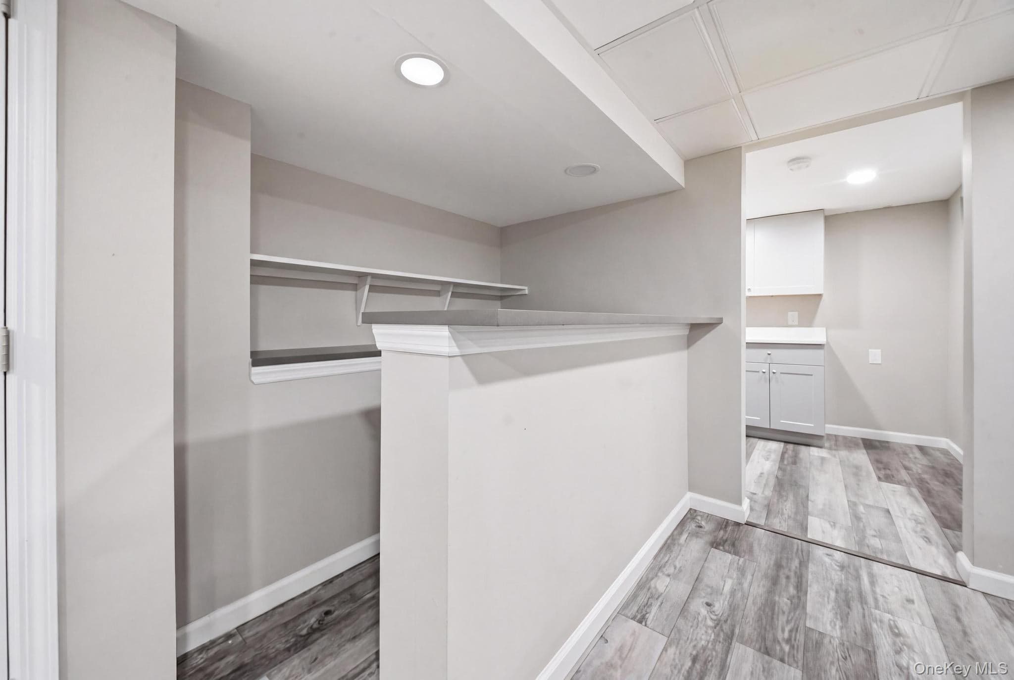 558 W Market Street thumbnail 22