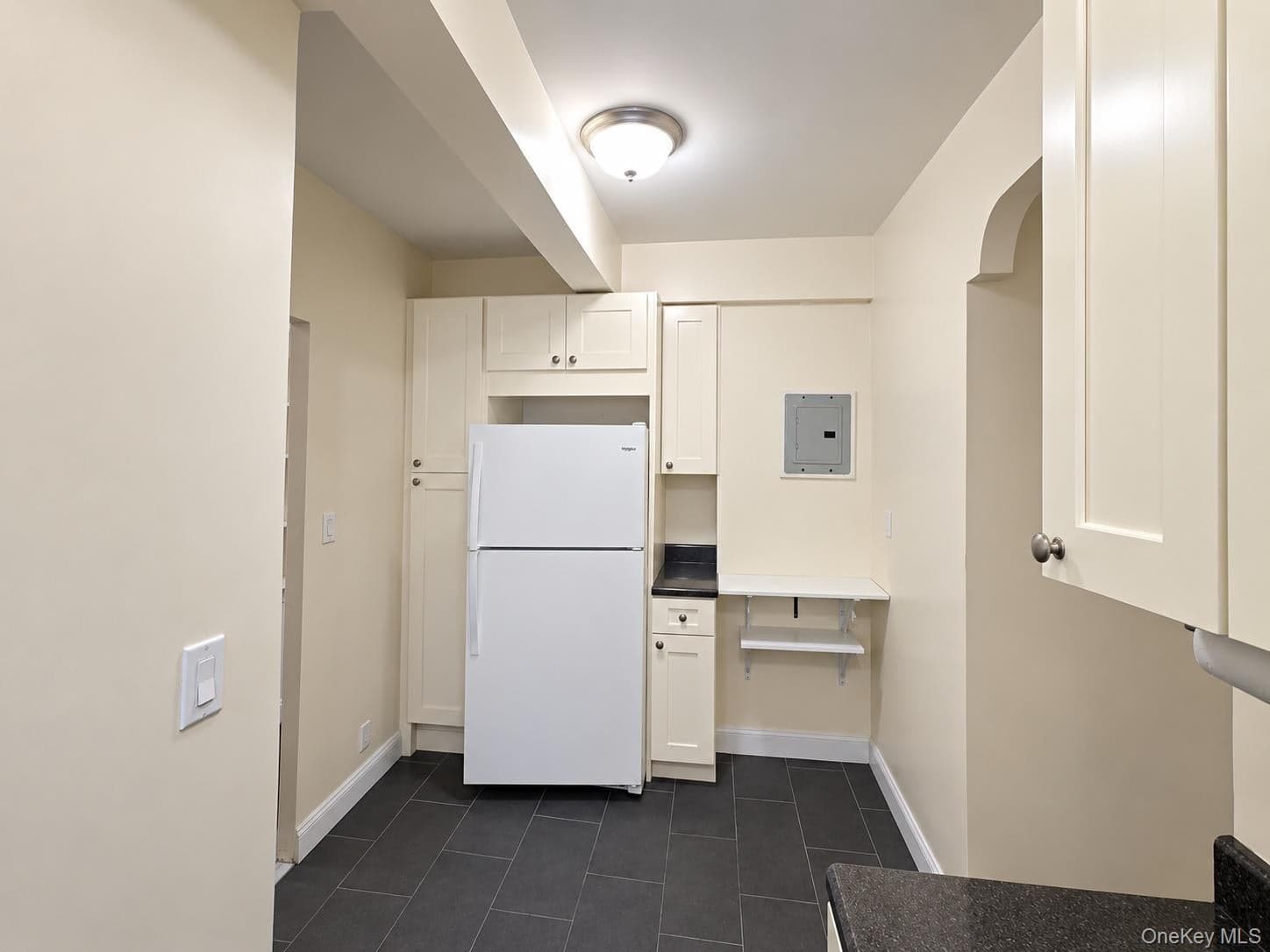 9205 Whitney Avenue Unit: A27 thumbnail 7