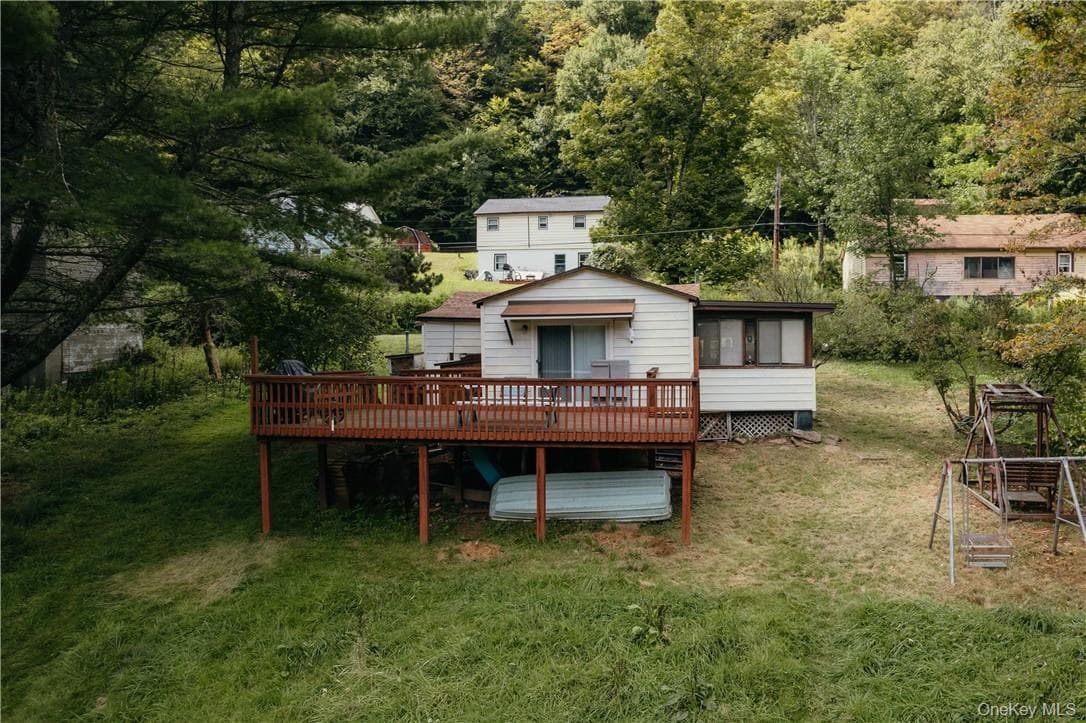 32 Brookside Drive thumbnail 18
