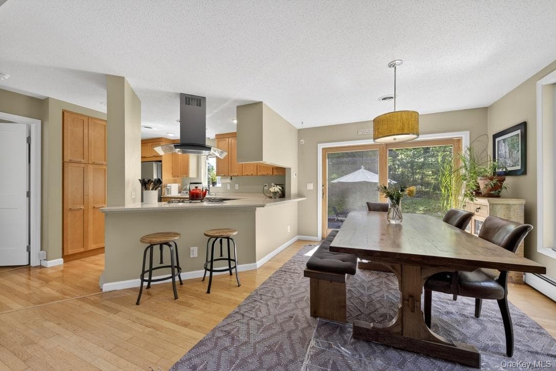 305 Oak Lane thumbnail 12