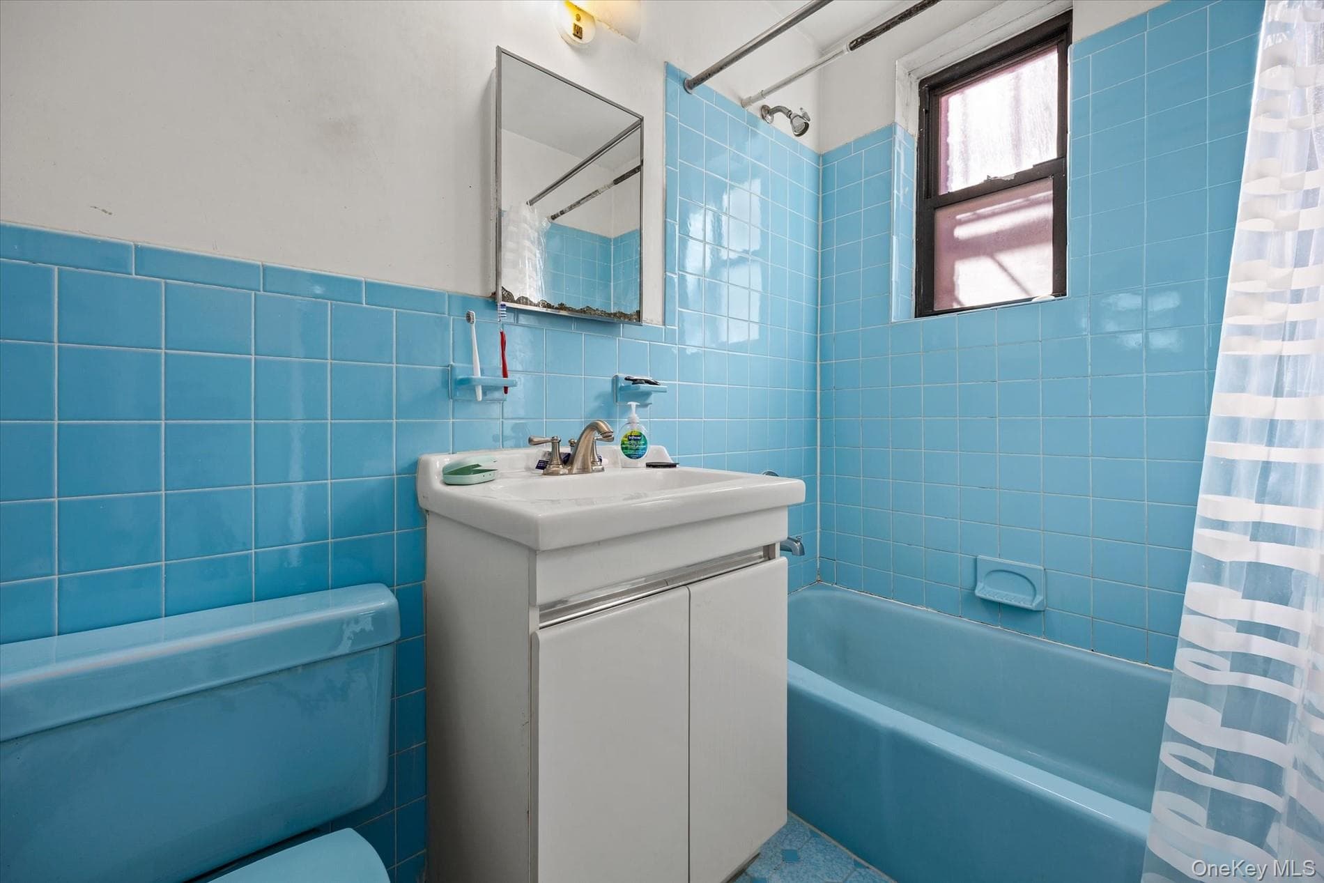 65-15 38th Avenue Unit: 5Z thumbnail 12