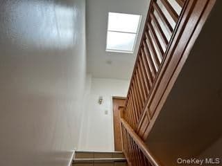 61-38 Grand Avenue thumbnail 4