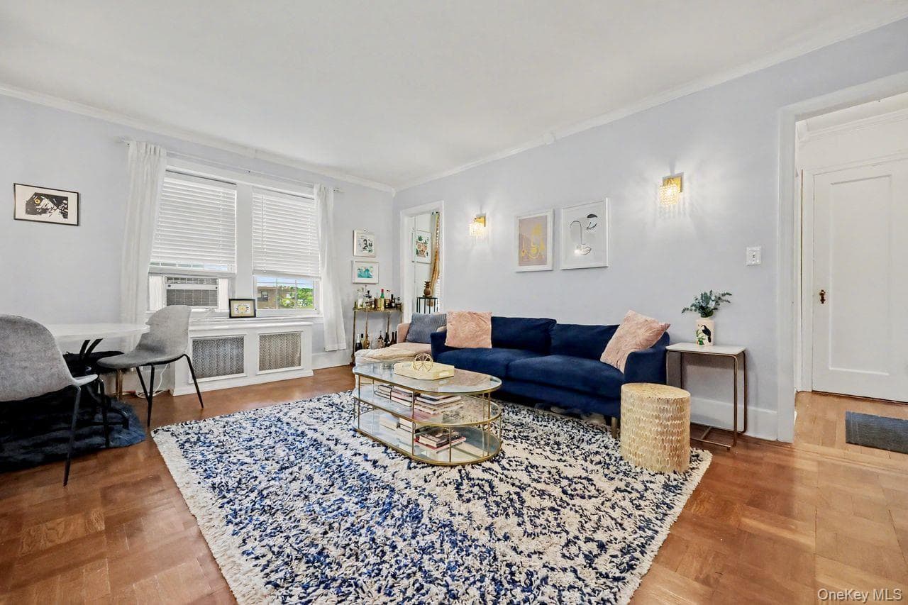 300 S Broadway Unit: 2 H thumbnail 6