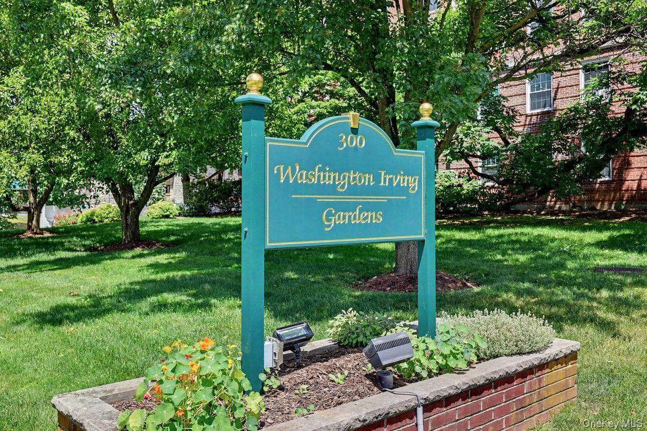 300 S Broadway Unit: 2 H, Tarrytown