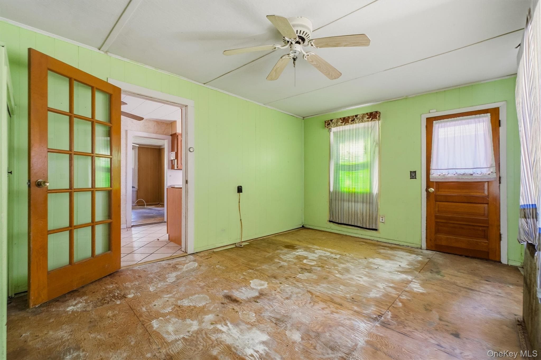 102 Delafield Street thumbnail 10