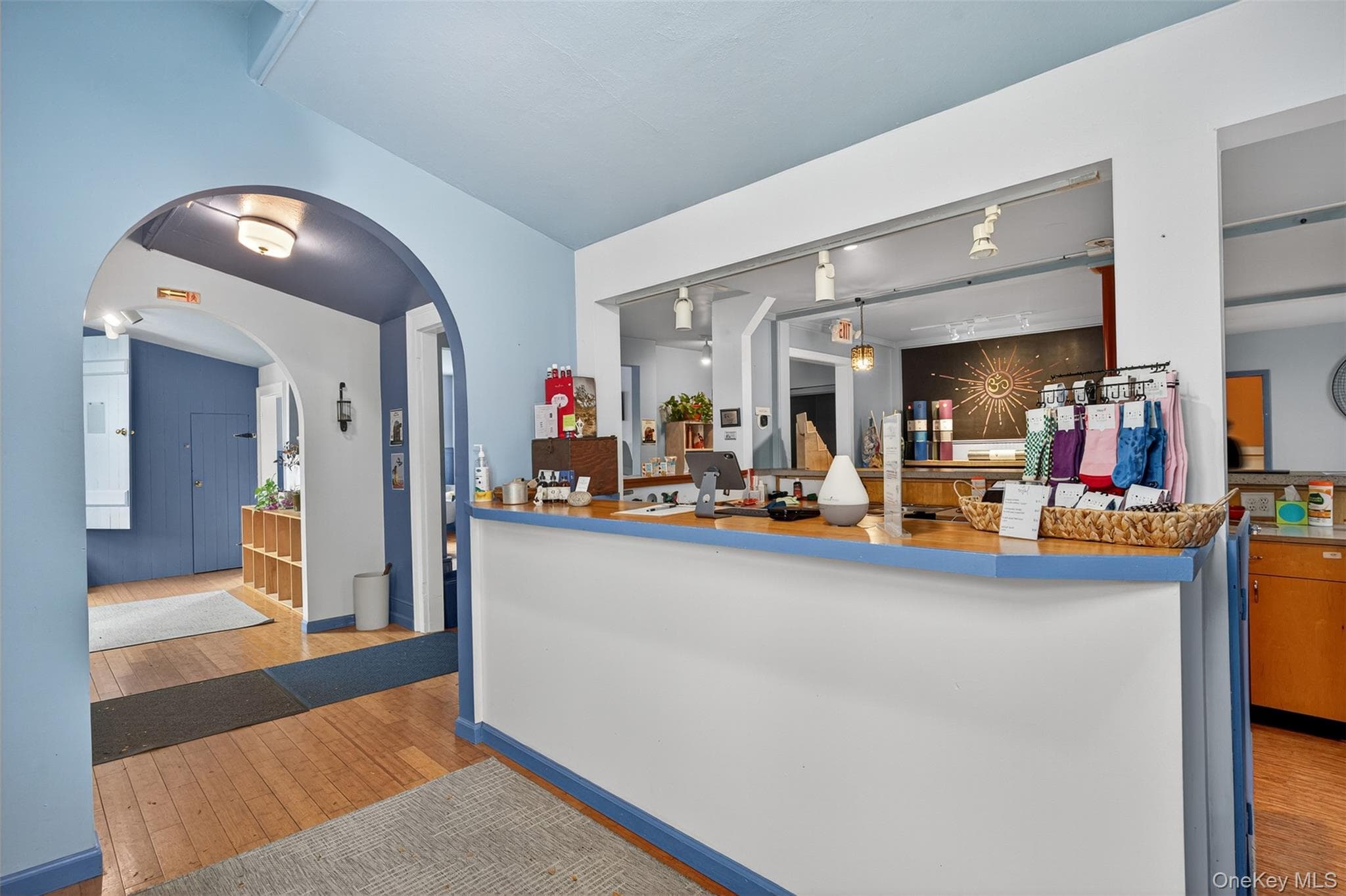 3588 Main Street thumbnail 3