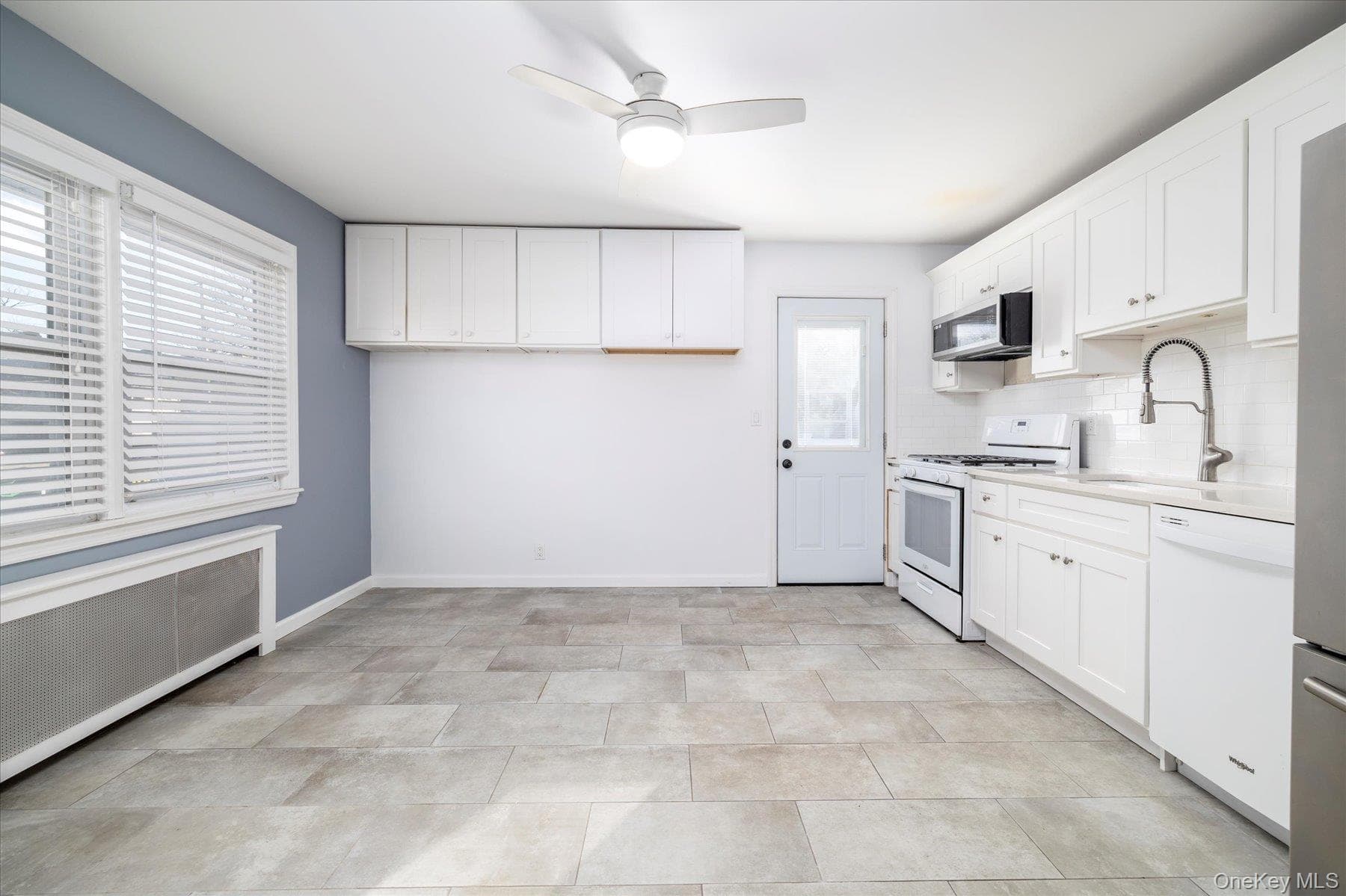 2280 Brookside Avenue thumbnail 12