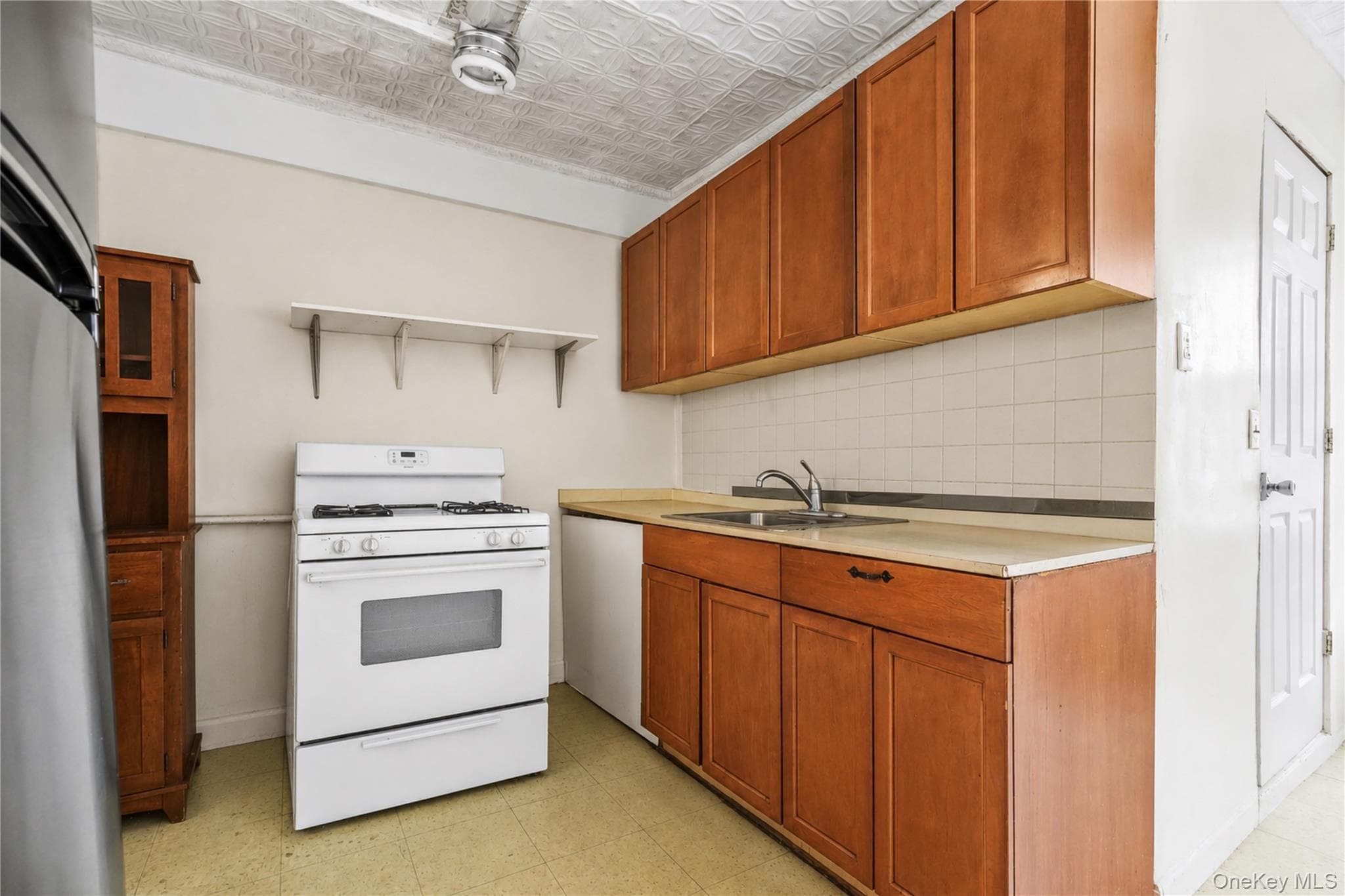 175 E 117th Street thumbnail 21