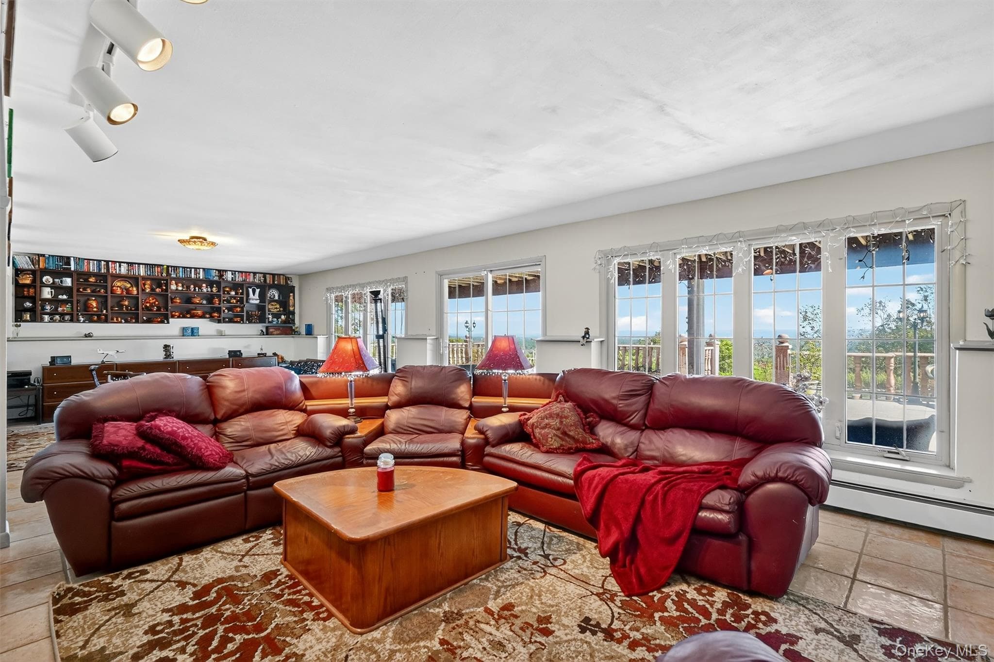 15 Curran Drive thumbnail 35