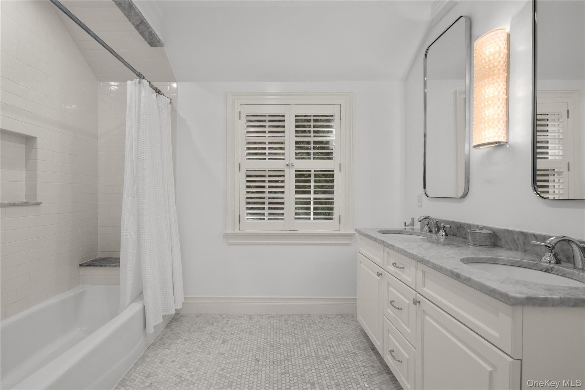 238 Pondfield Road thumbnail 18