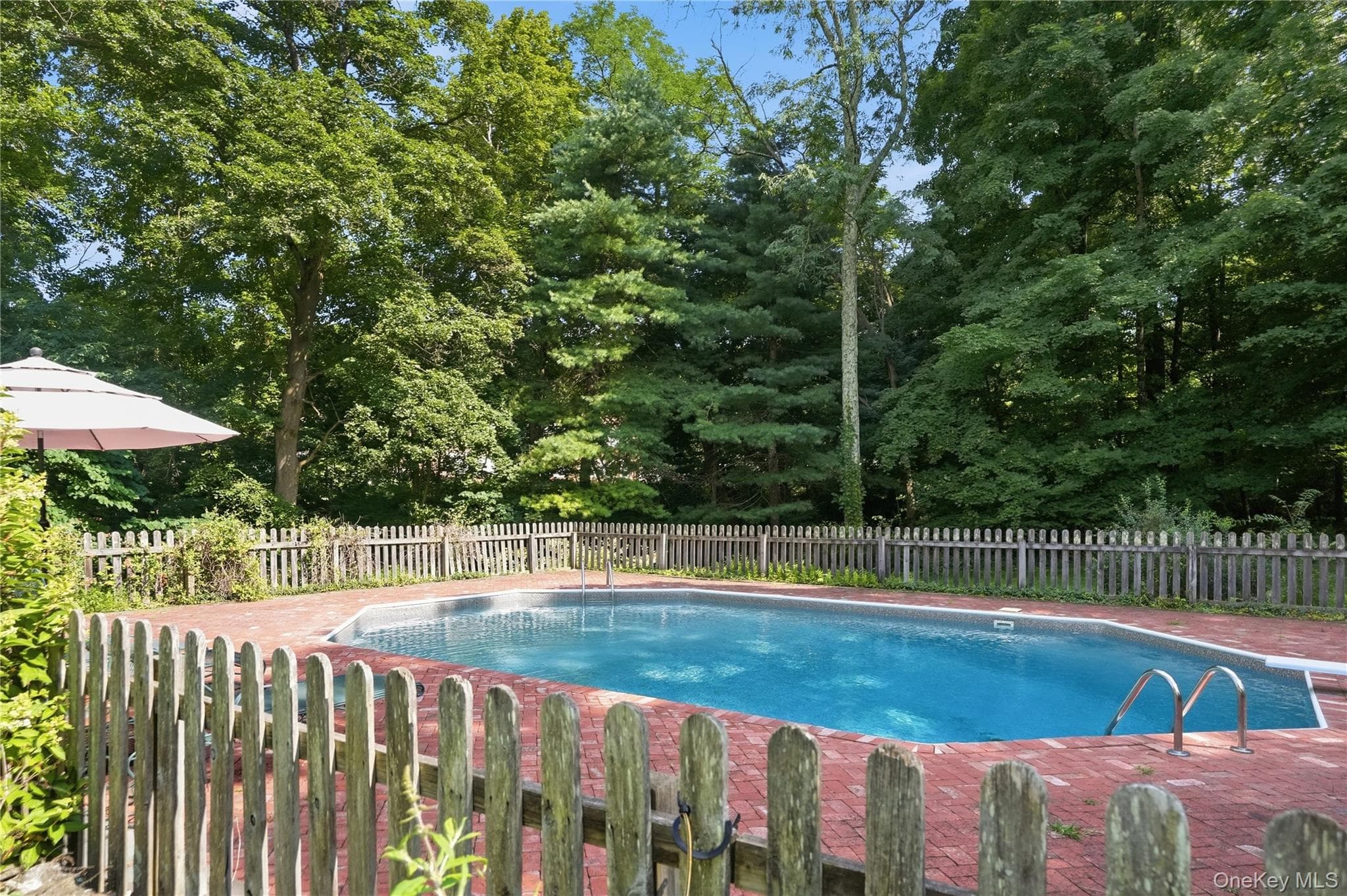 809 Traver Road thumbnail 37