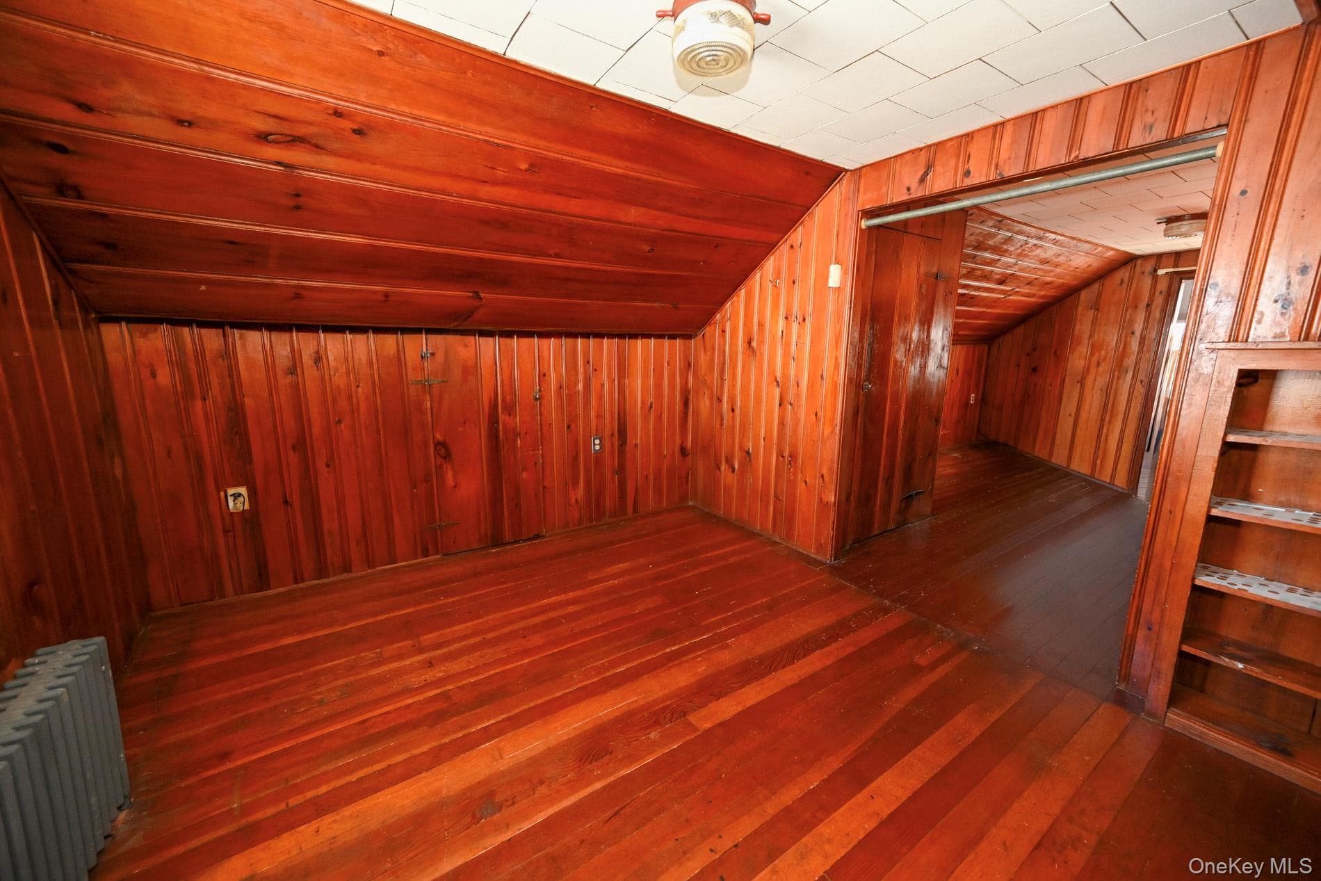 1087 Esther Street thumbnail 13
