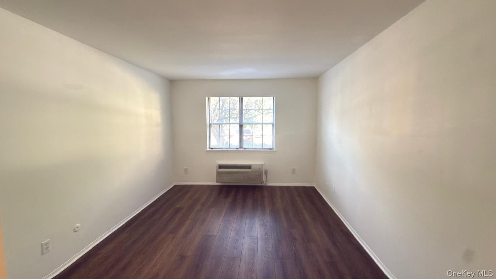 440 Carpenter Avenue Unit: 23 thumbnail 12