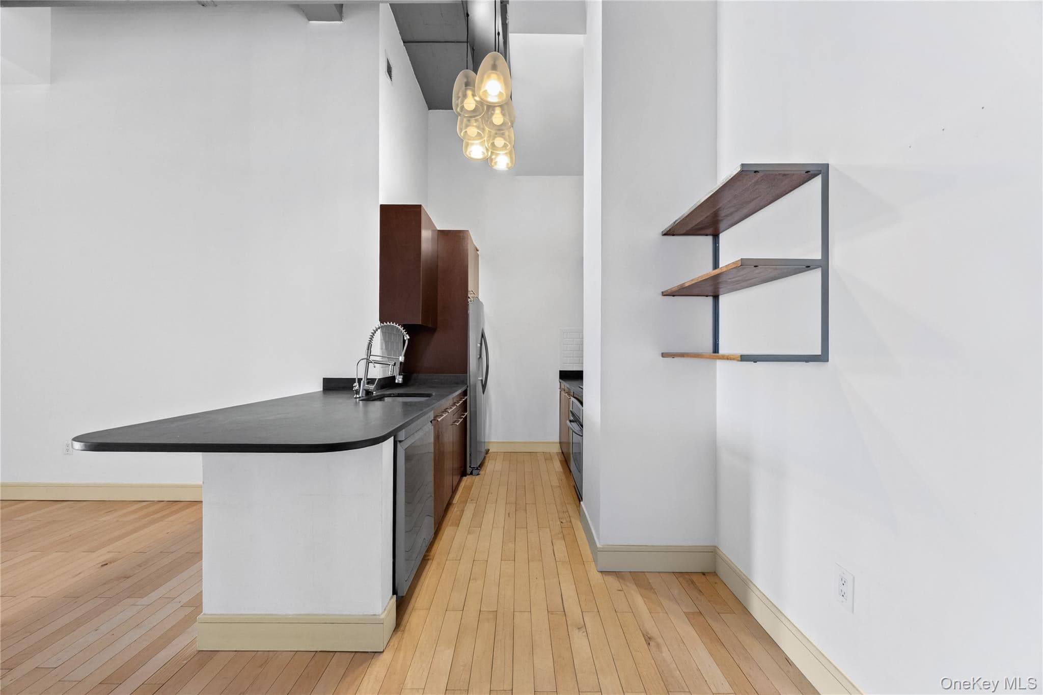 25 Leroy Place Unit: 511 thumbnail 4