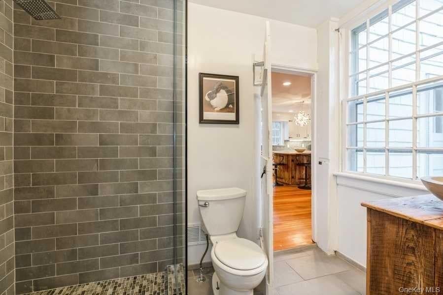 1141 Beekman Road thumbnail 16