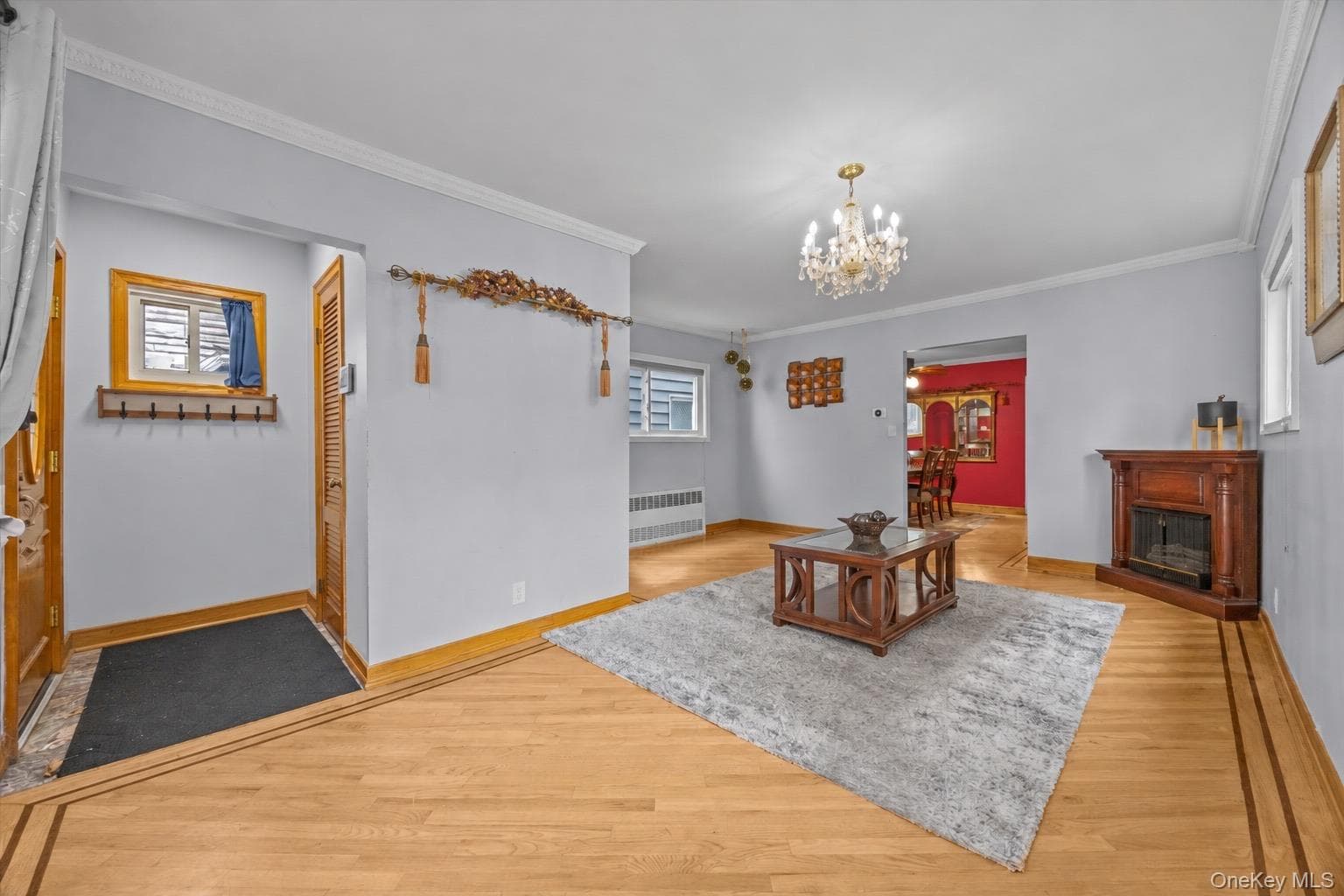 1515 E 55th Street thumbnail 2