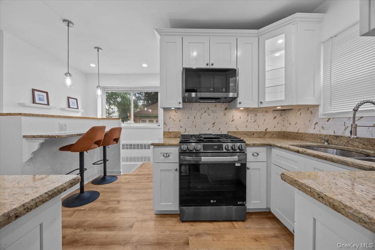 1515 E 55th Street thumbnail 7