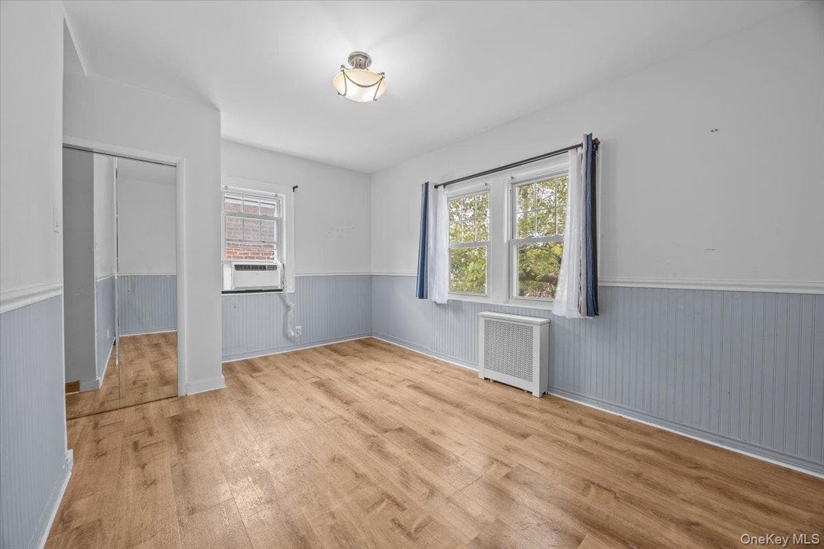 1515 E 55th Street thumbnail 10