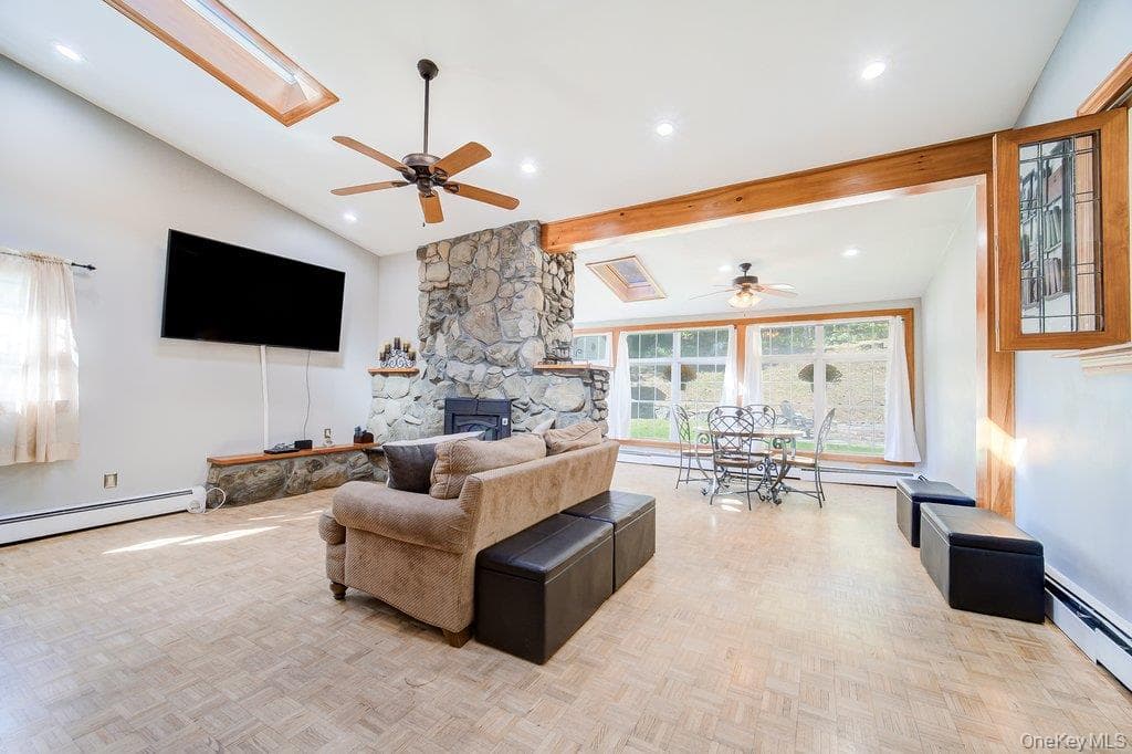 75 Alda Drive thumbnail 14