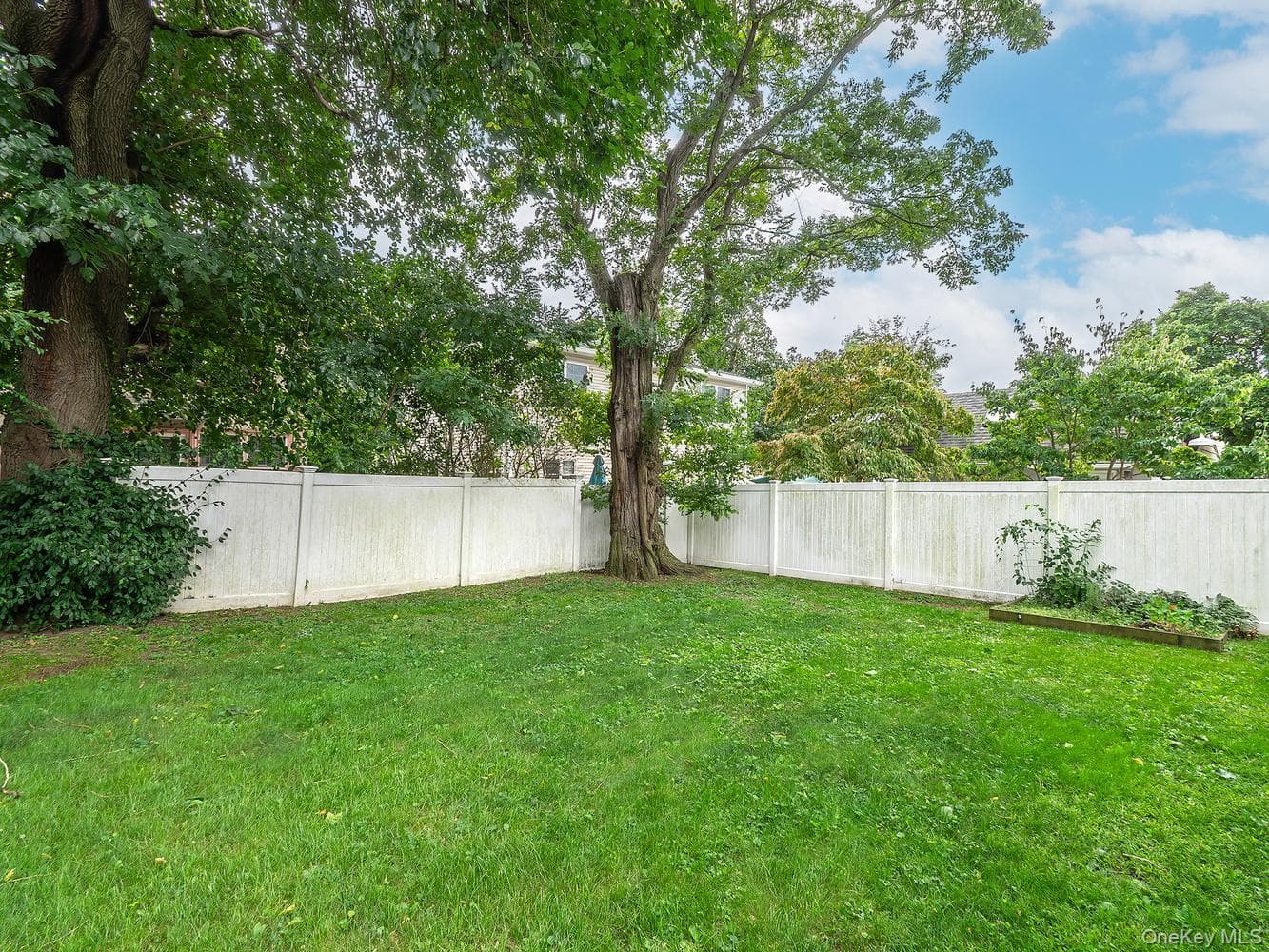 44 Corchaug Avenue thumbnail 30