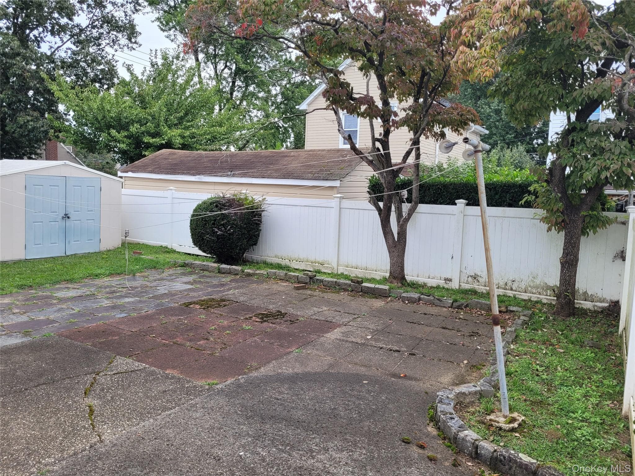 110 Crest Avenue thumbnail 10