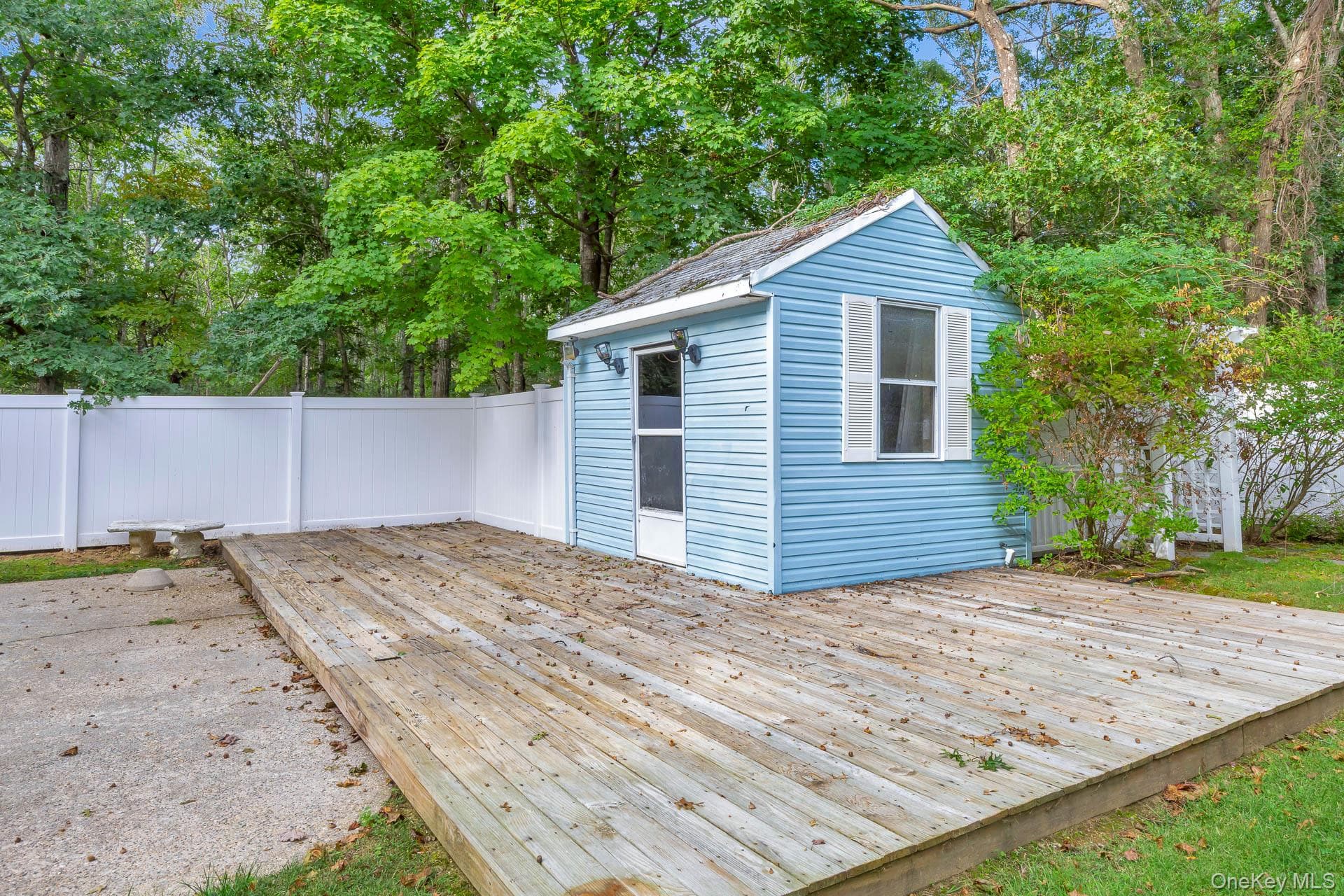 1029 Wading River Manor Road thumbnail 14
