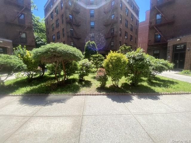 140-30 Sanford Avenue Unit: 5A thumbnail 2