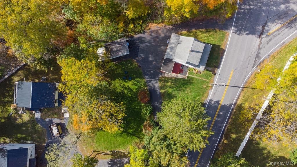 413 Gardnertown Road thumbnail 38