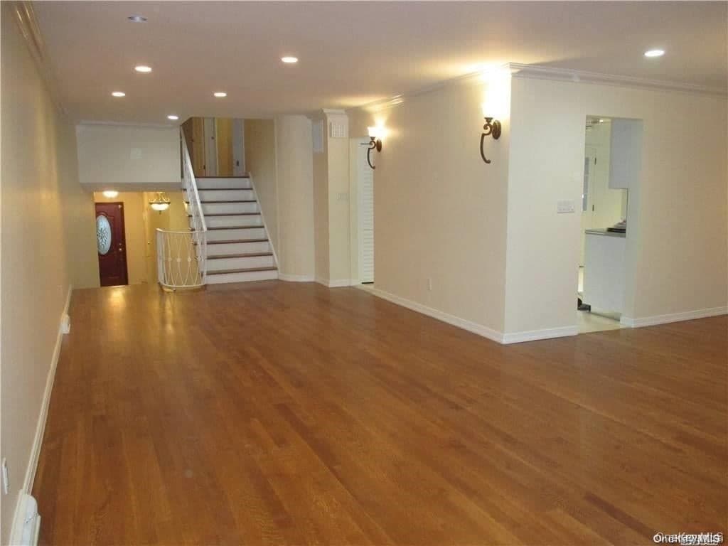 2314 215th Street thumbnail 4