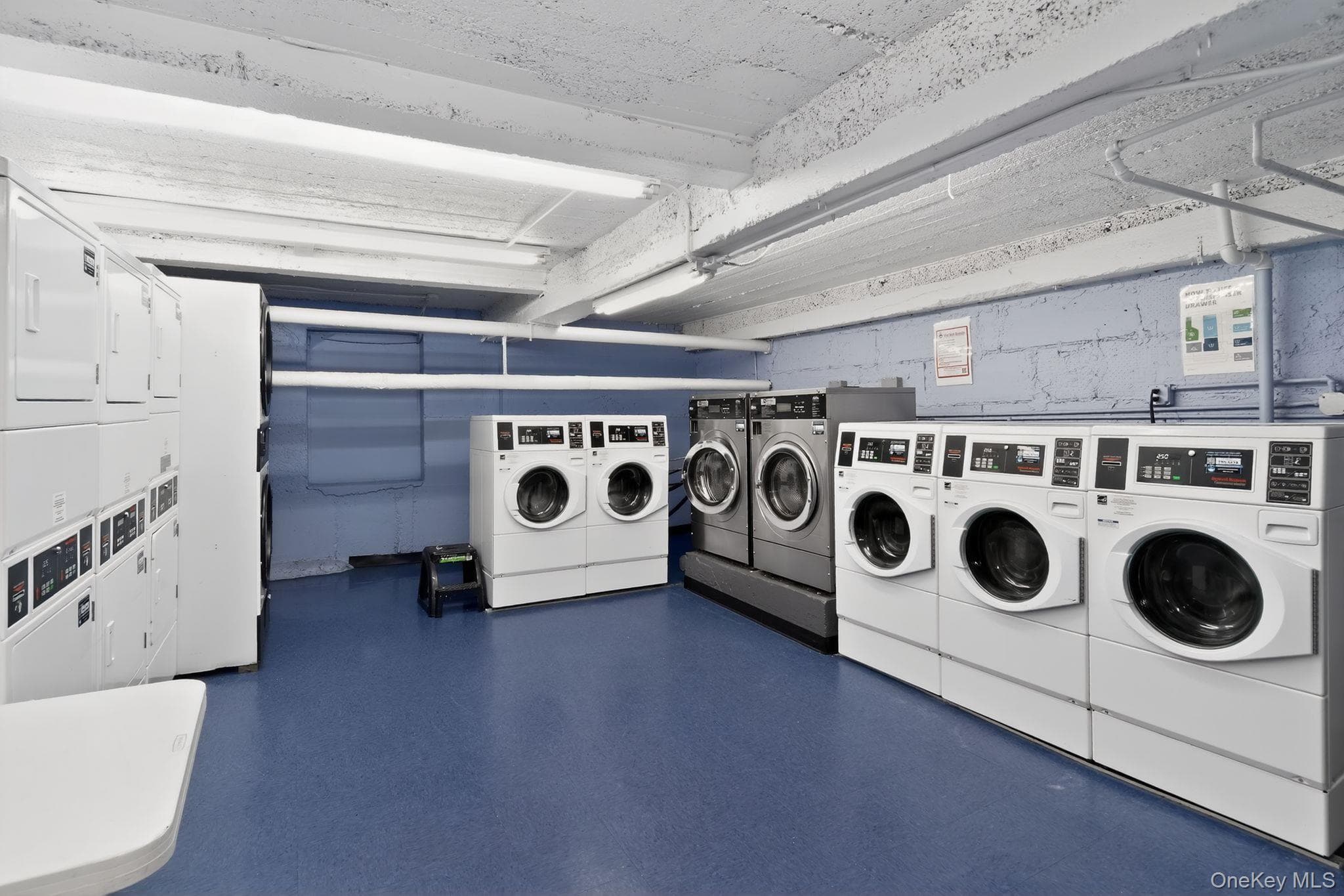 2190 Boston Road Unit: E thumbnail 7