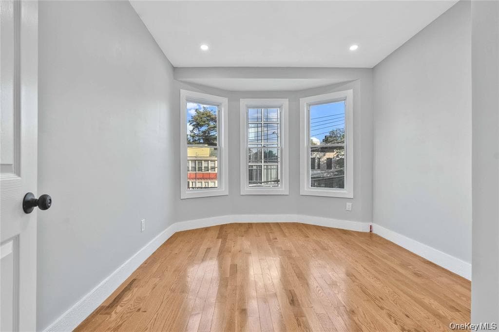 1462 New York Avenue thumbnail 12