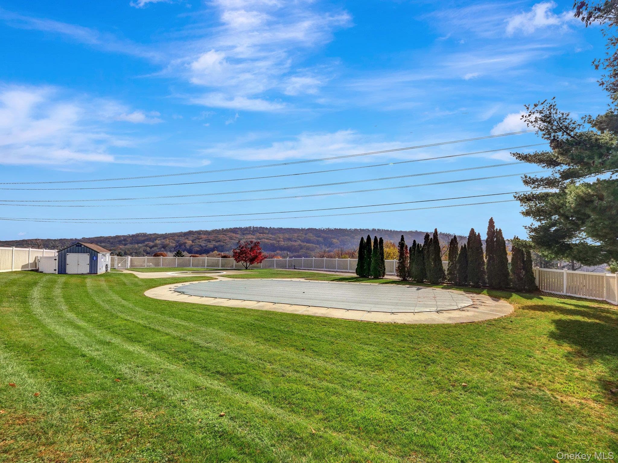 202 Country Club Lane thumbnail 35