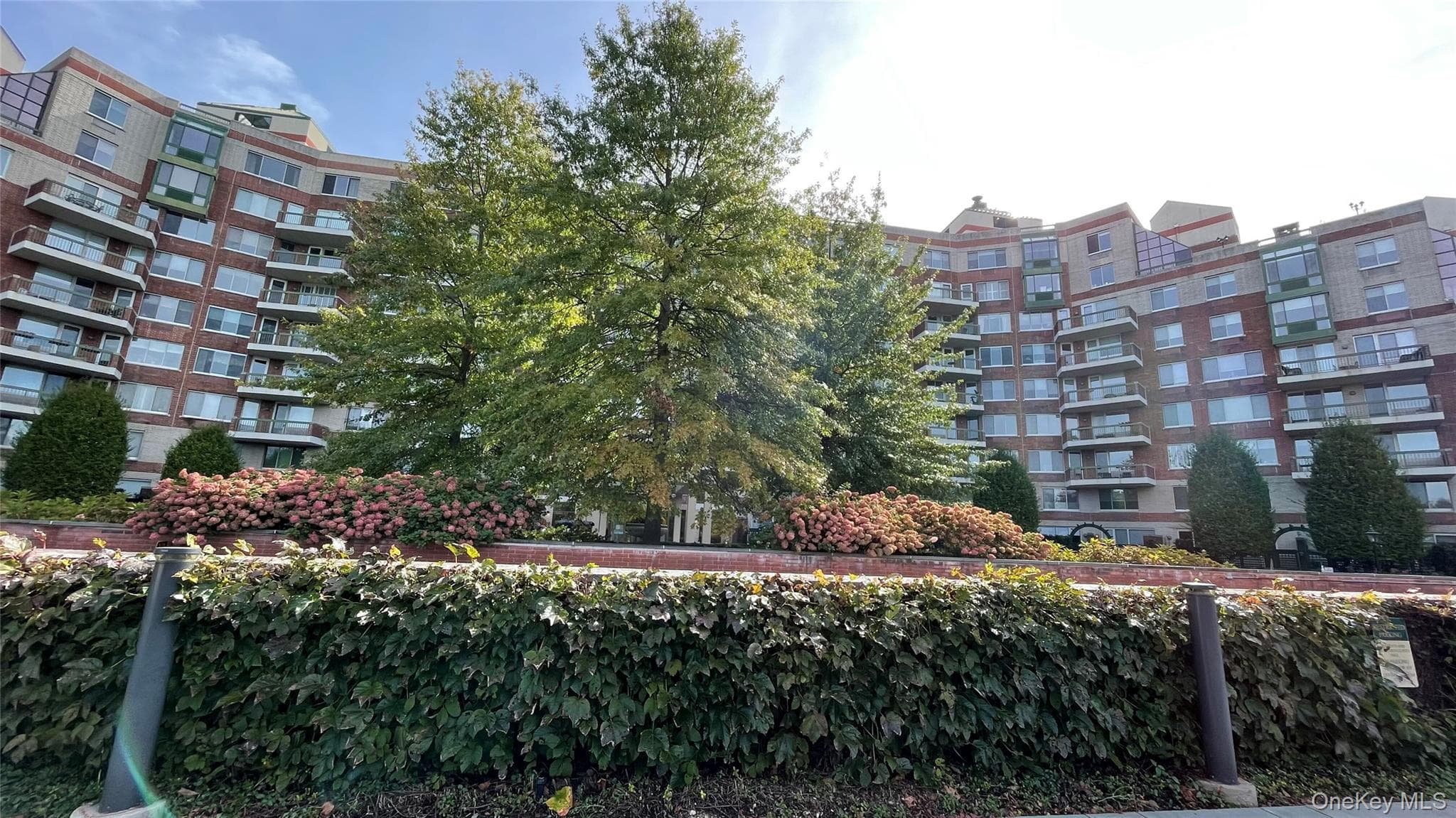 111 Cherry Valley Avenue Unit: 702 W thumbnail 21