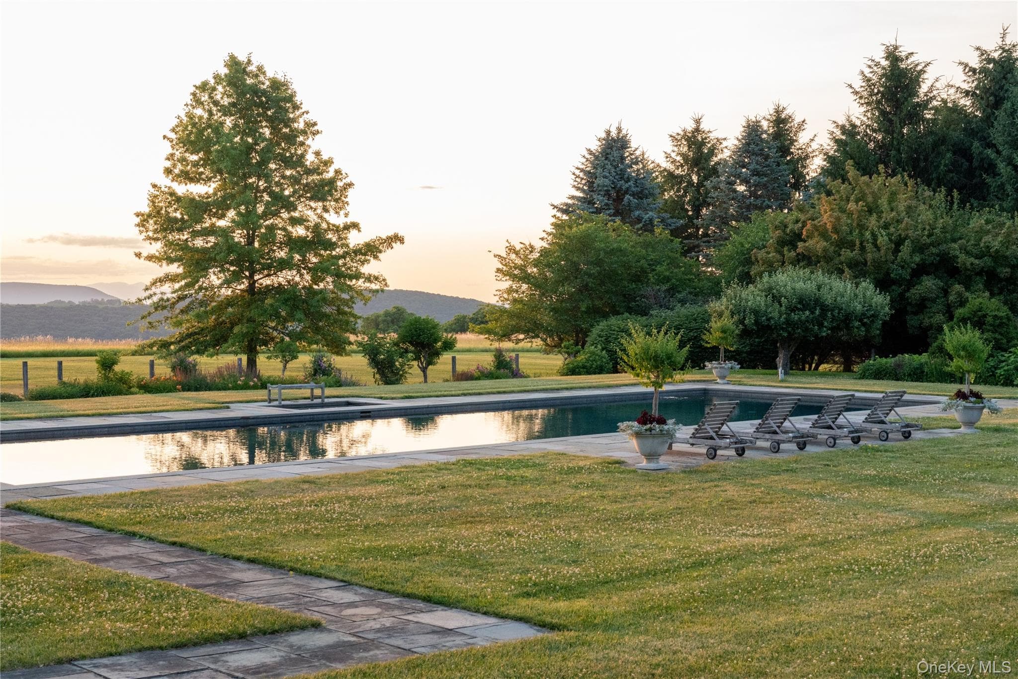 147 Moadock Road thumbnail 41