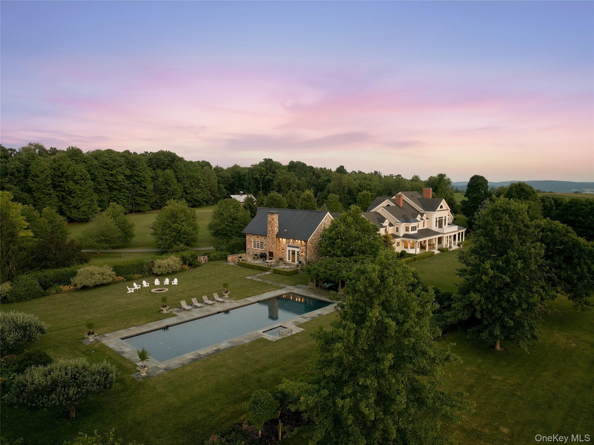 147 Moadock Road thumbnail 3