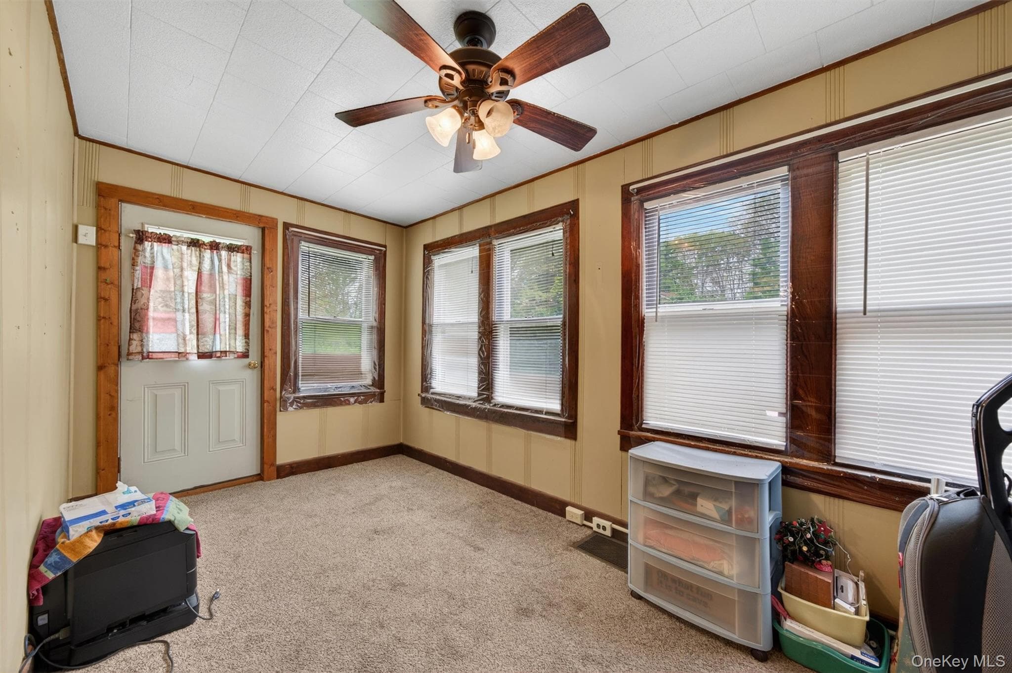 32 Tarbell Road thumbnail 12