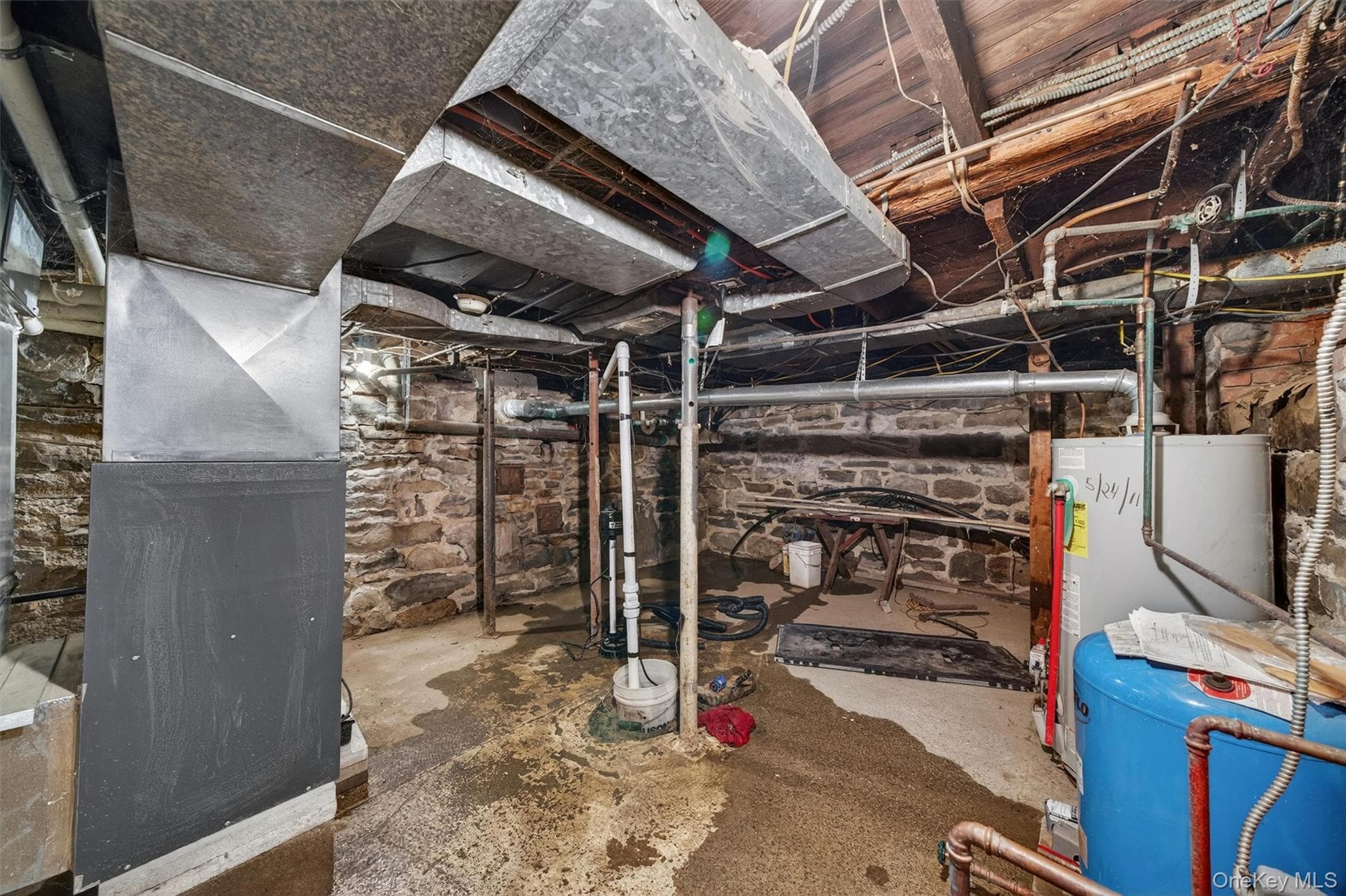 32 Tarbell Road thumbnail 35
