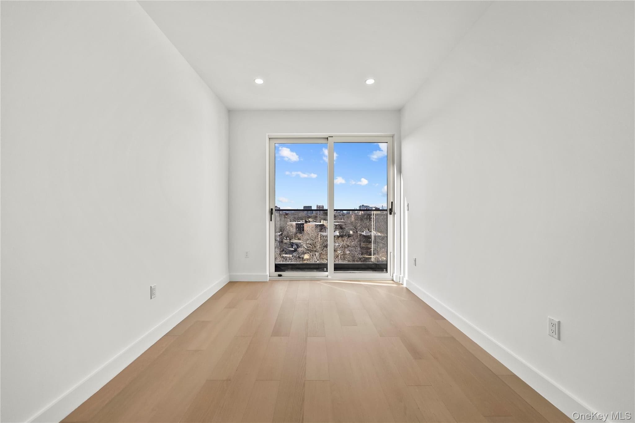 150-02 Northern Boulevard Unit: 6E thumbnail 12